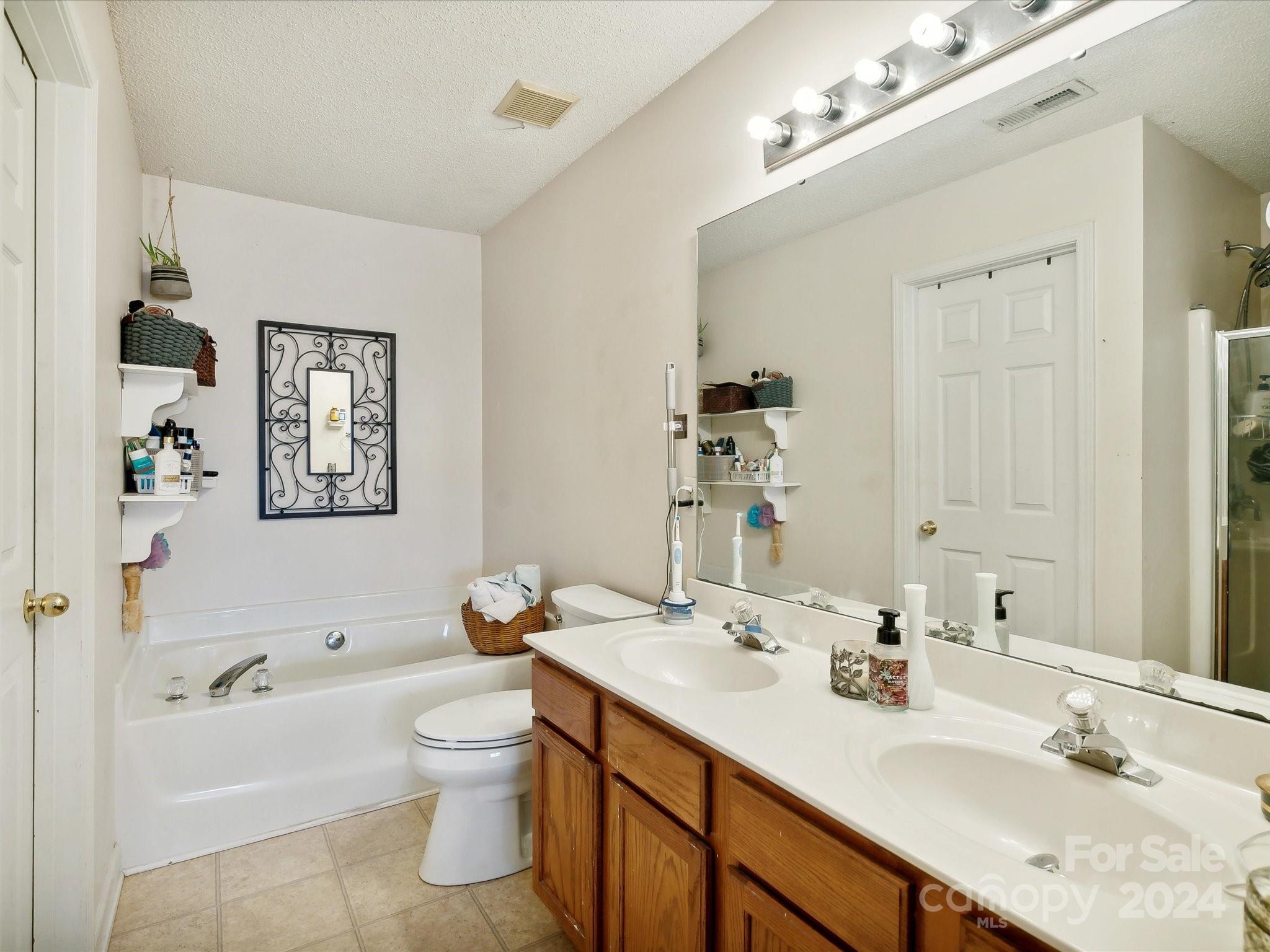 Riverview - Residential