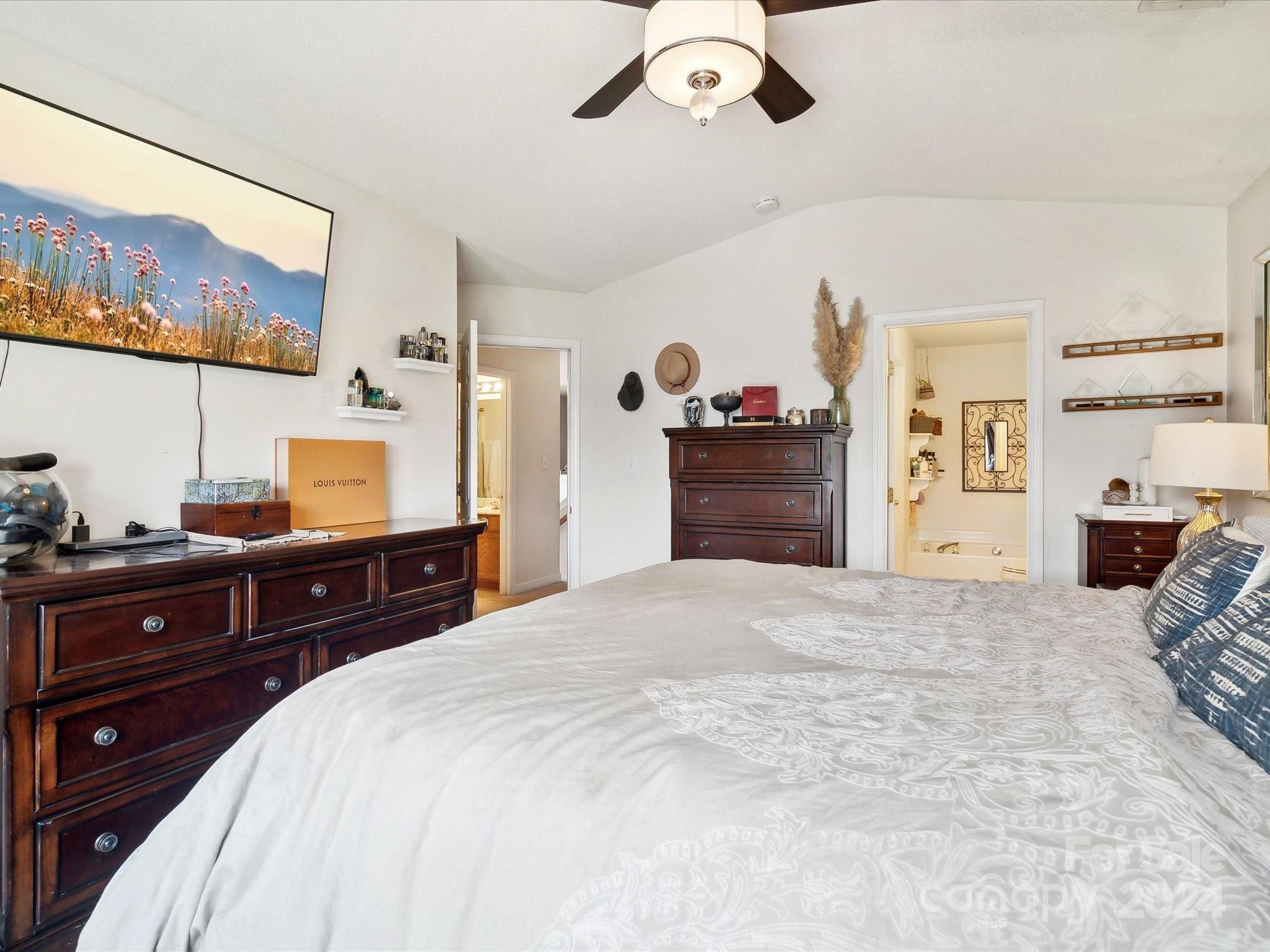 Riverview - Residential