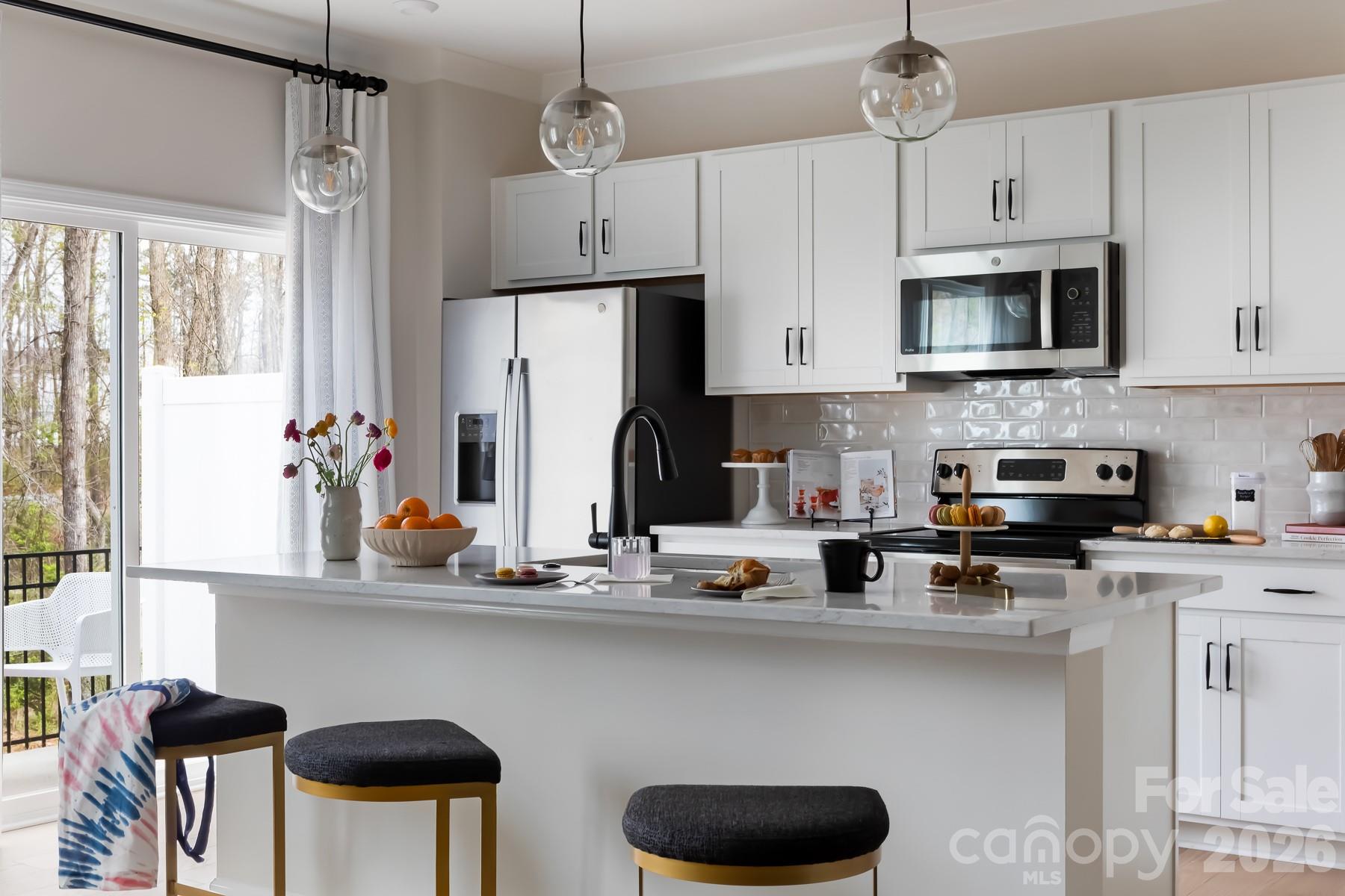 Fifteen 15 Cannon - Residential