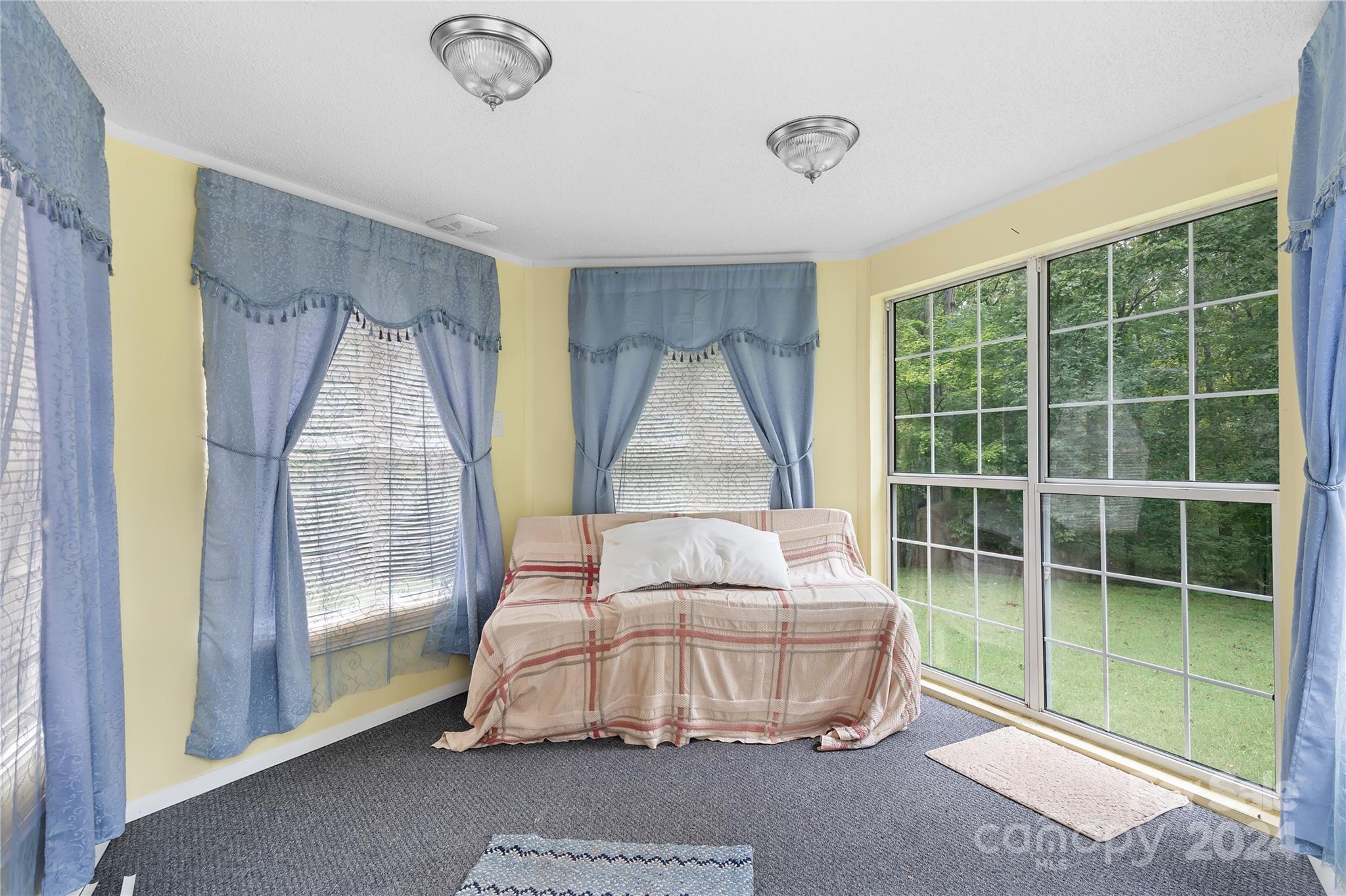 Pinnacle View - Residential