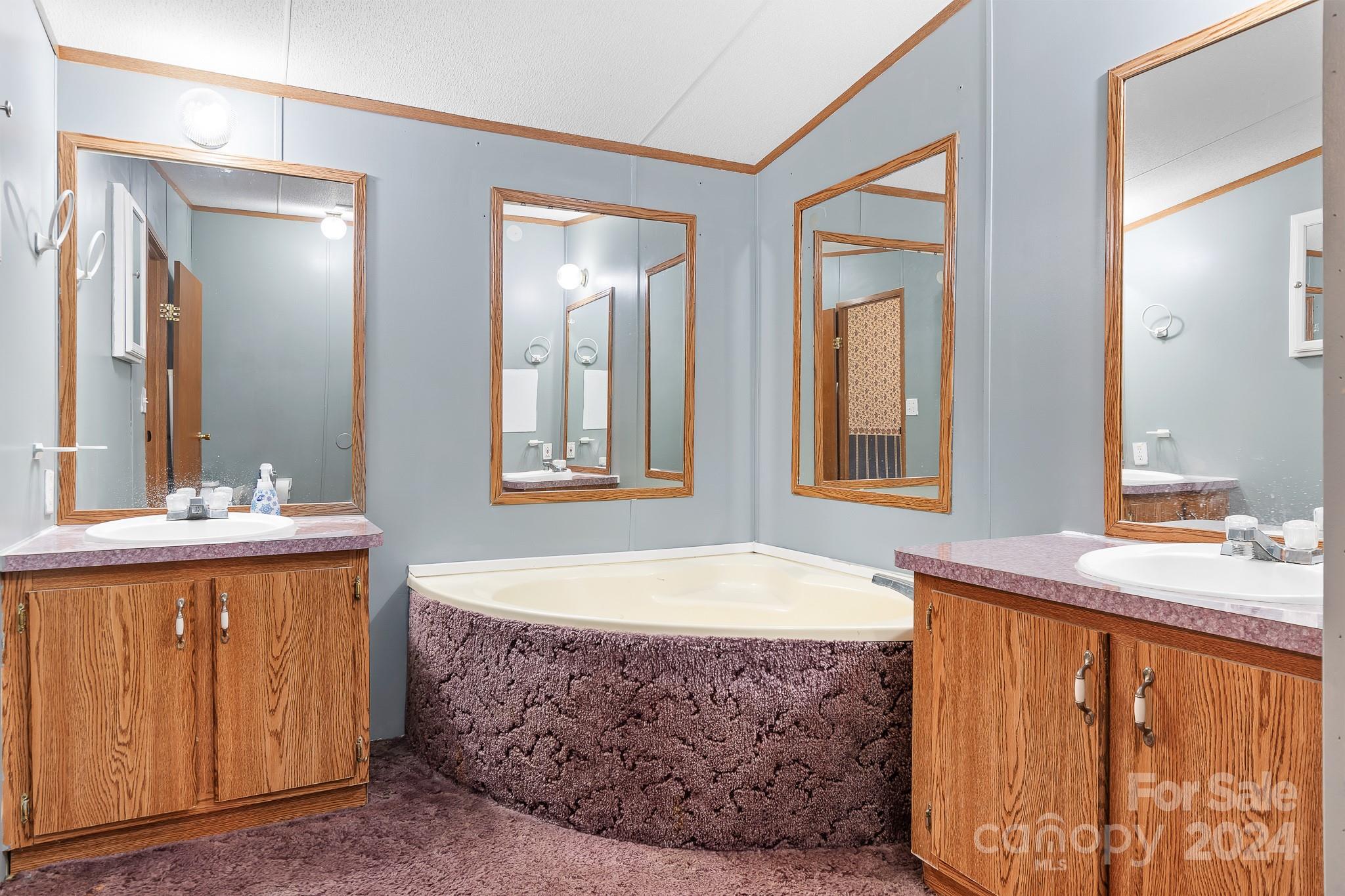 Pinnacle View - Residential