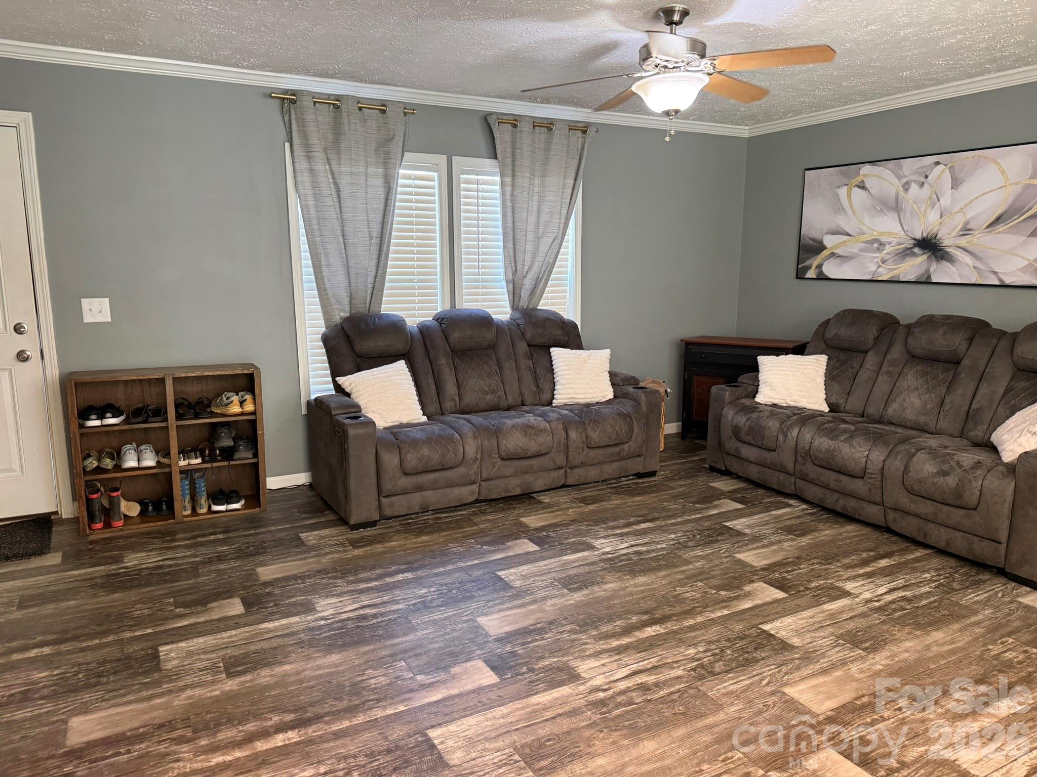 Applegate - Residential