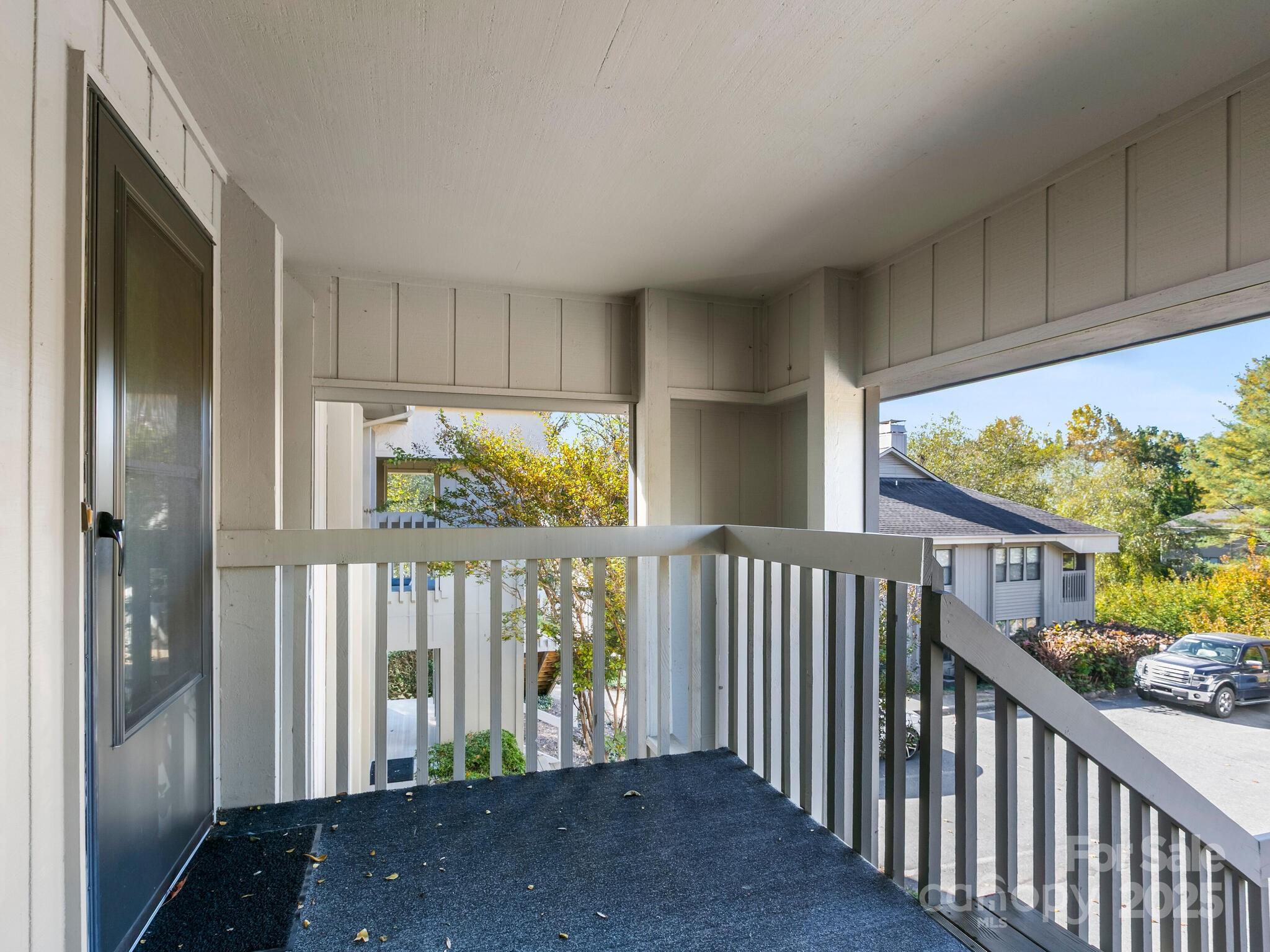 2604 Vineyard Boulevard