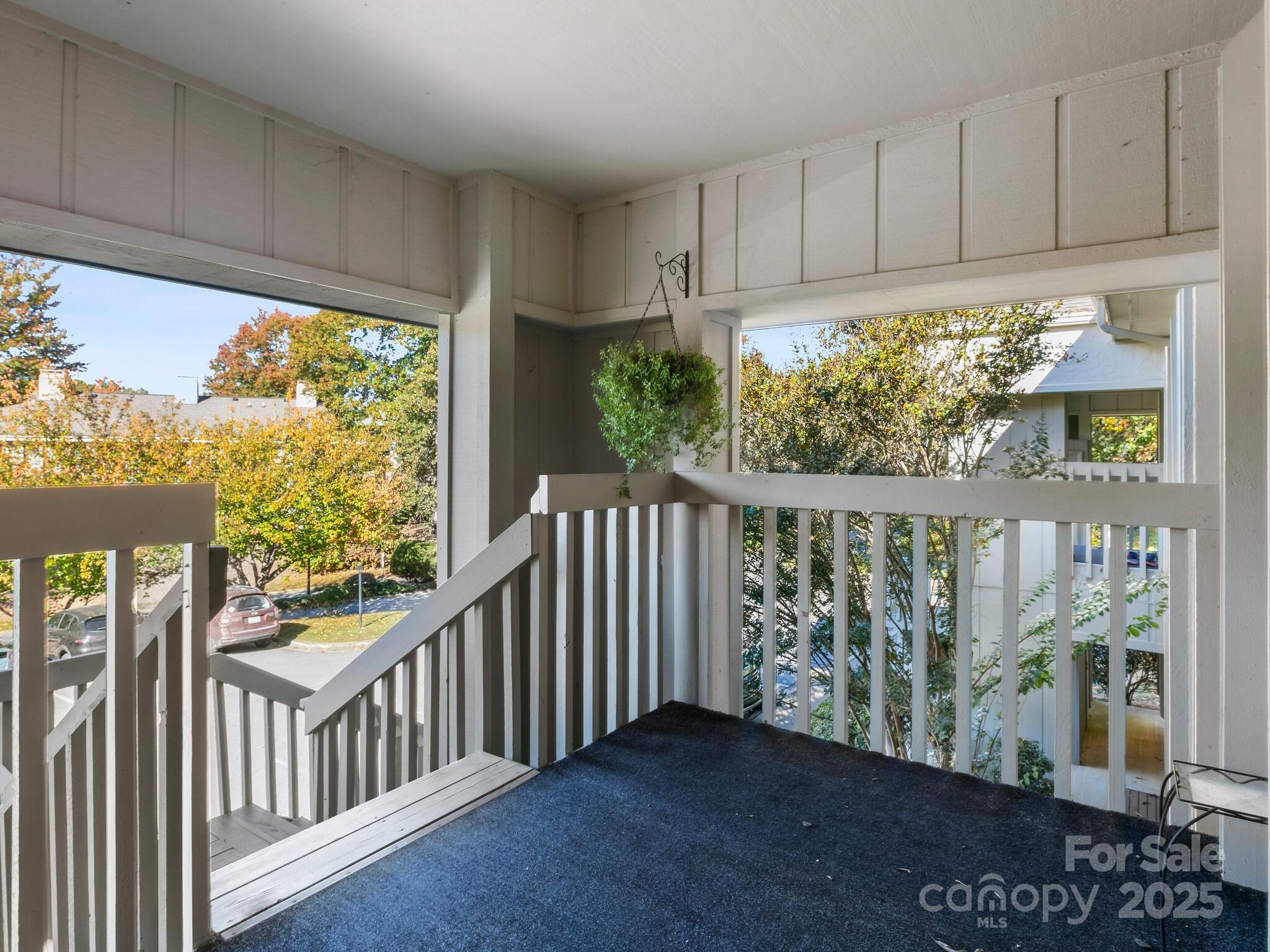 2604 Vineyard Boulevard