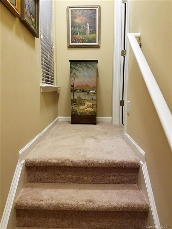 Newport Lakes - Residential