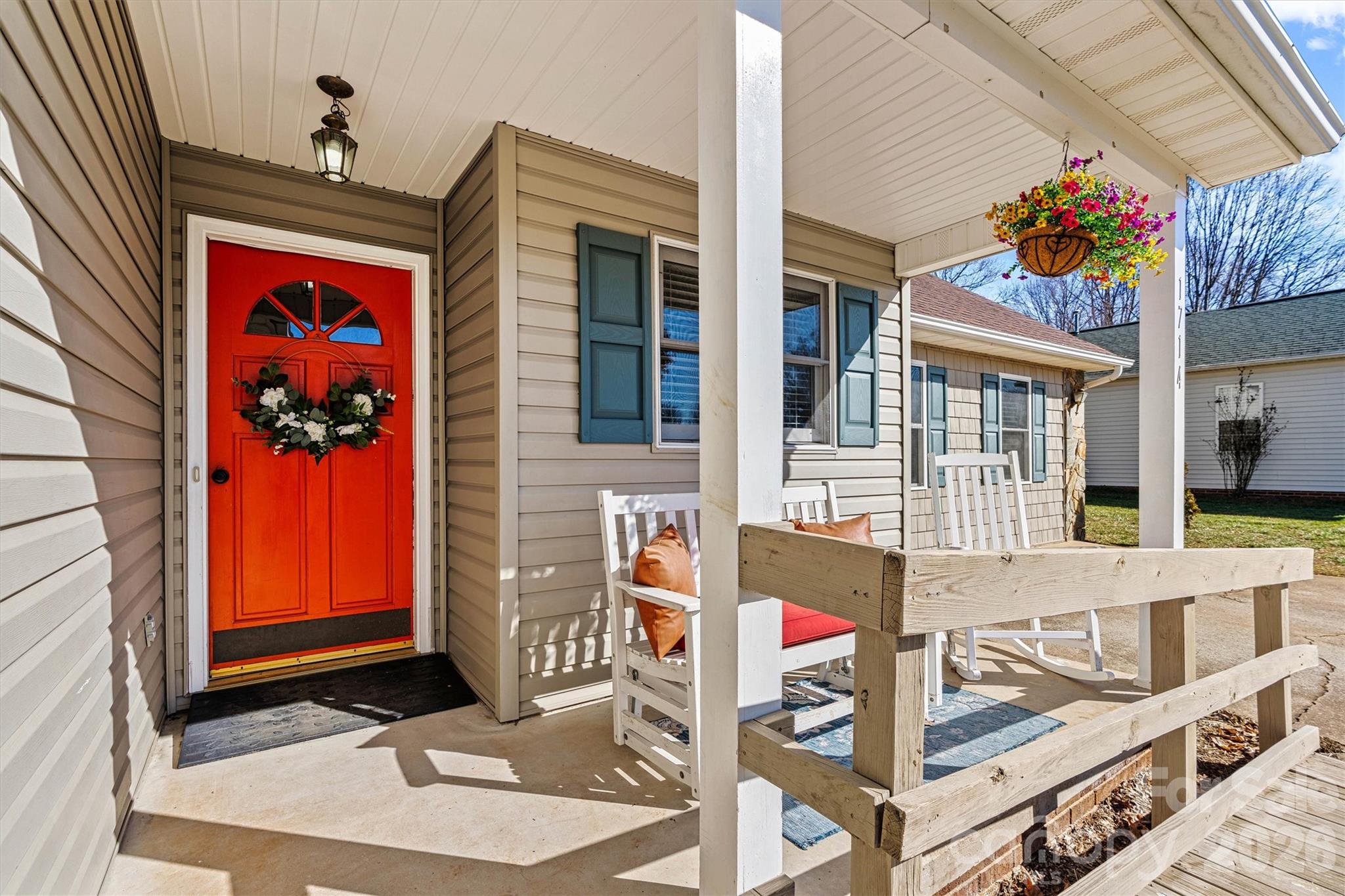 1714 Indian Springs Drive NW