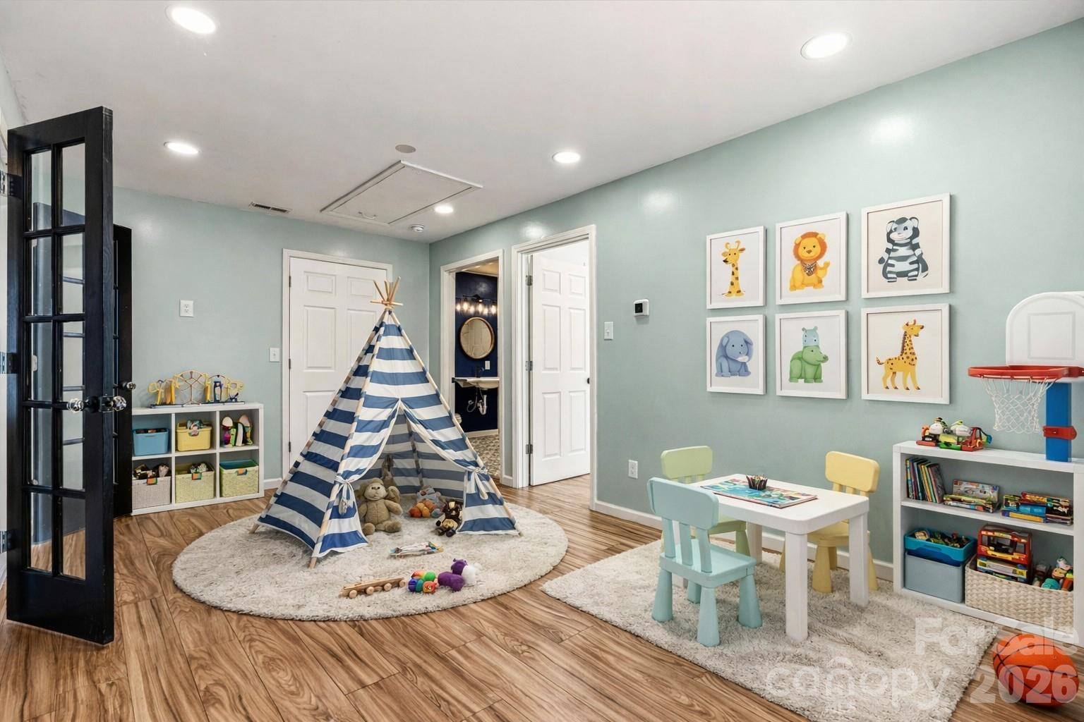 Indian Springs - Residential