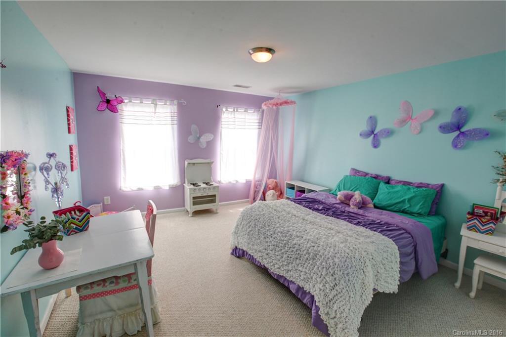 Riverfront - Residential