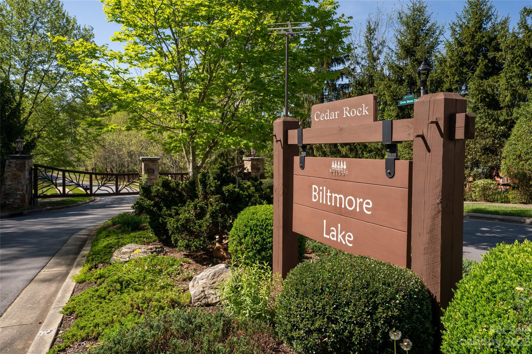 Biltmore Lake - Residential