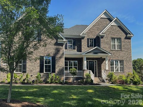 Photo of 2054 Belle Grove Drive, Waxhaw, NC 28173 (MLS # 4379766)