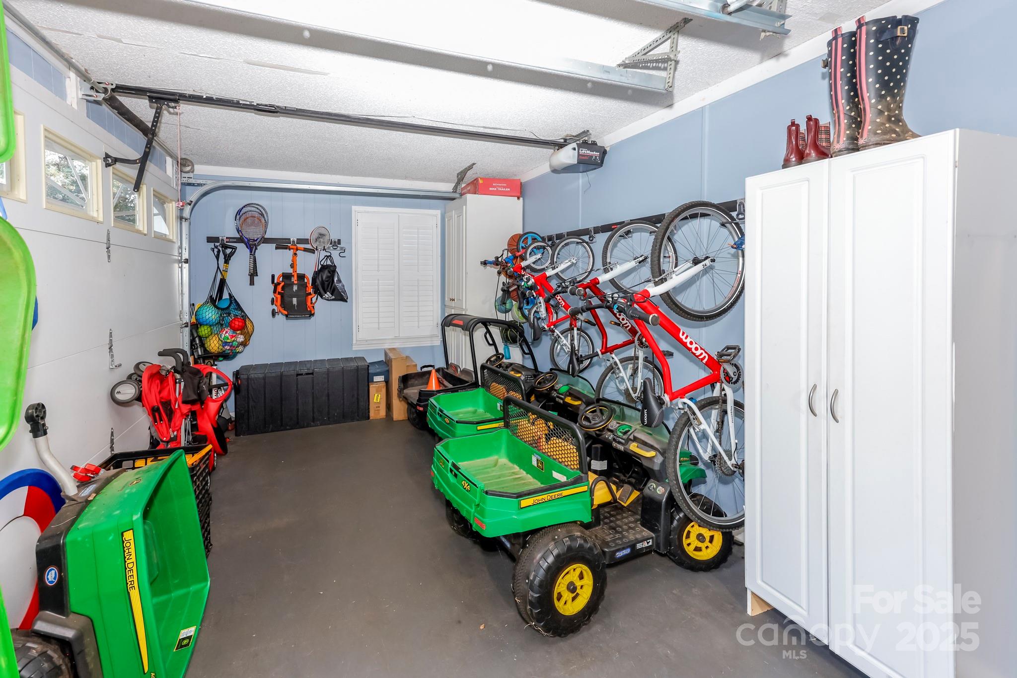 Forest Hills South - Residential