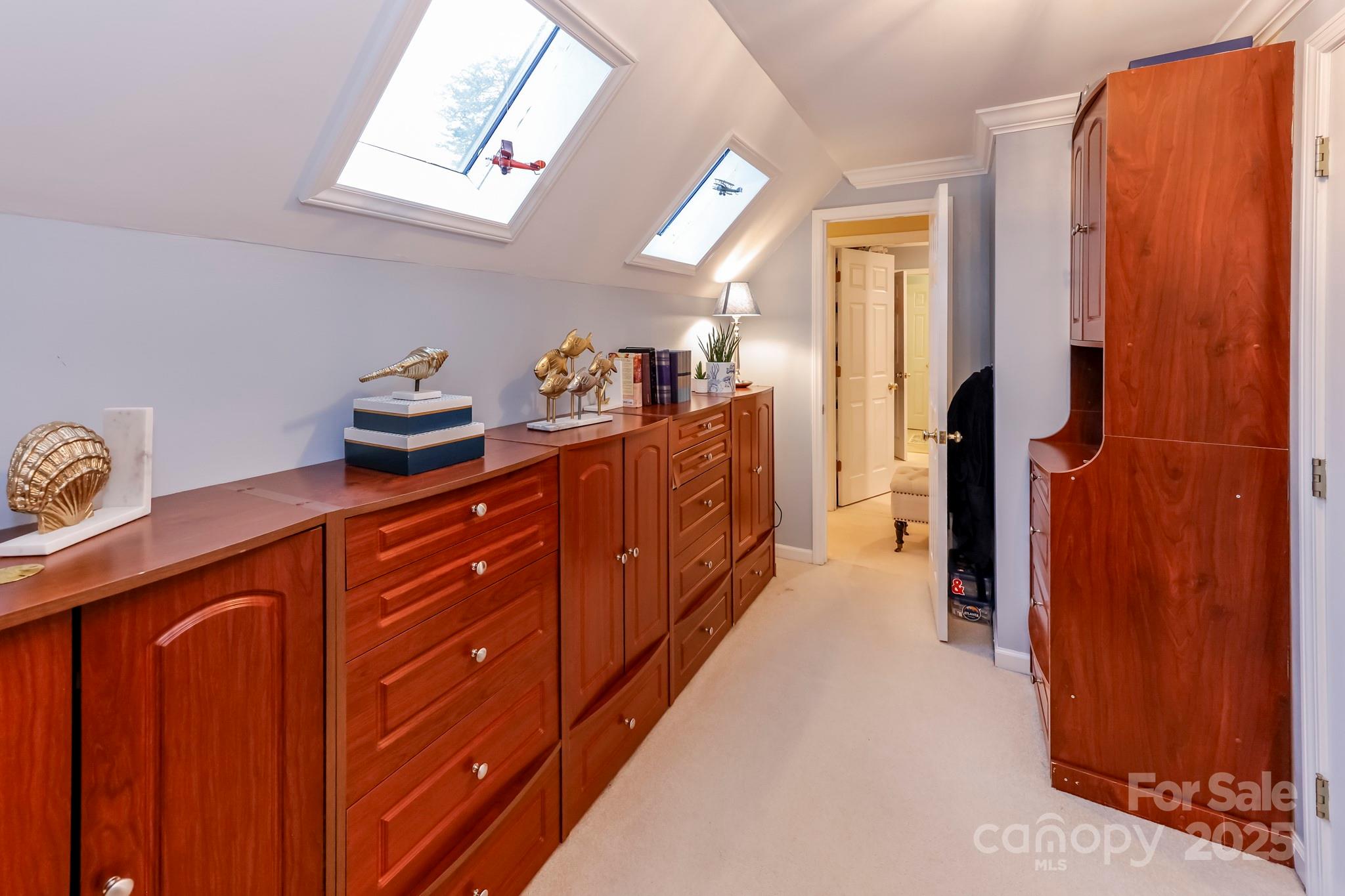 Forest Hills South - Residential