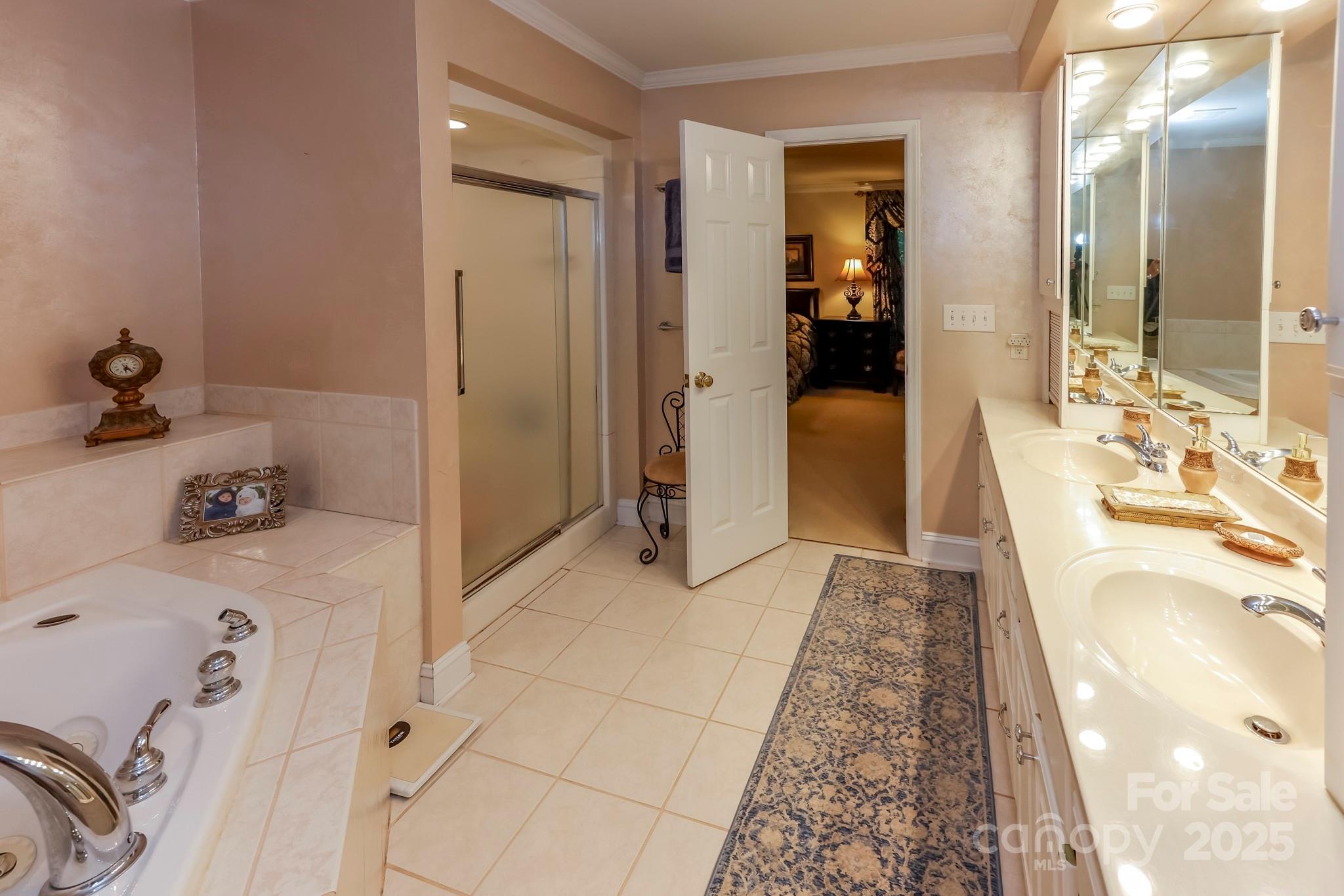 Forest Hills South - Residential