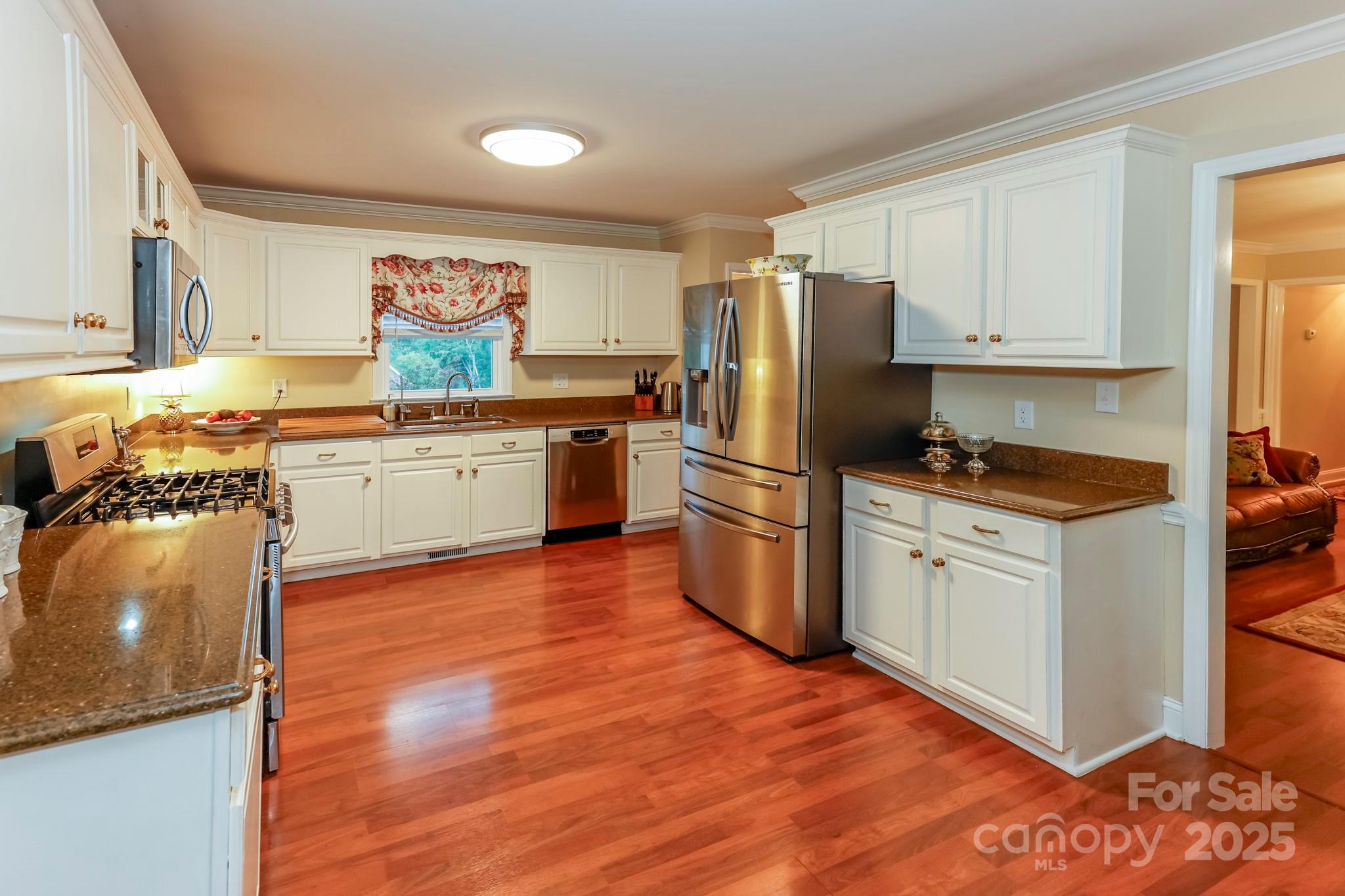 Forest Hills South - Residential