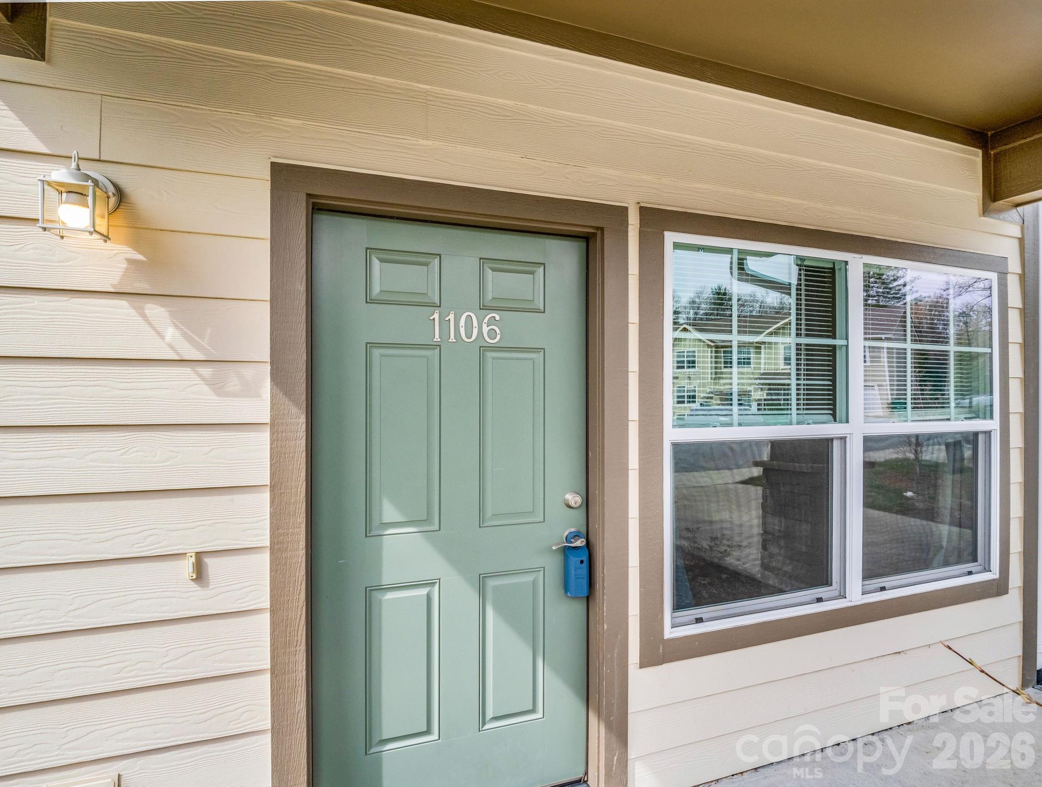 1106 Lynwood Forest Road