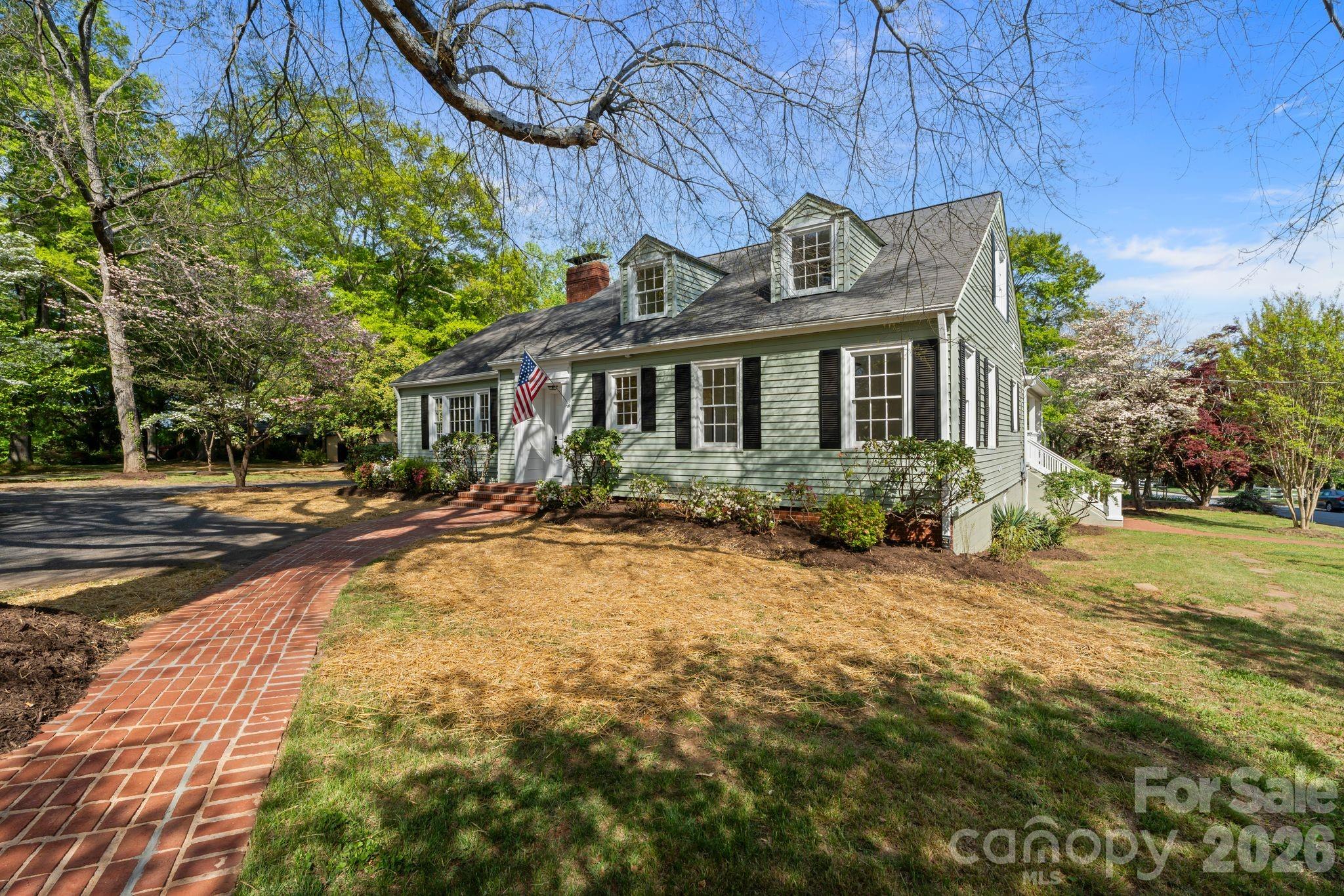 3114 N Center Street