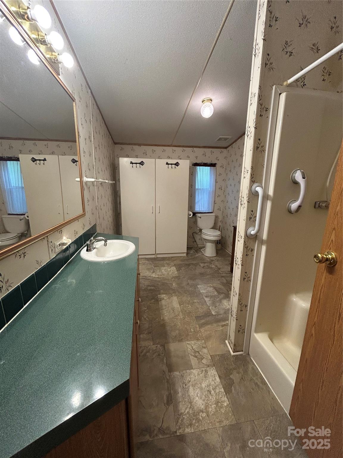 Tiffany Woods - Residential