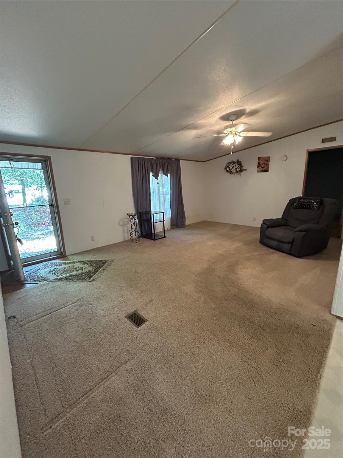 Tiffany Woods - Residential