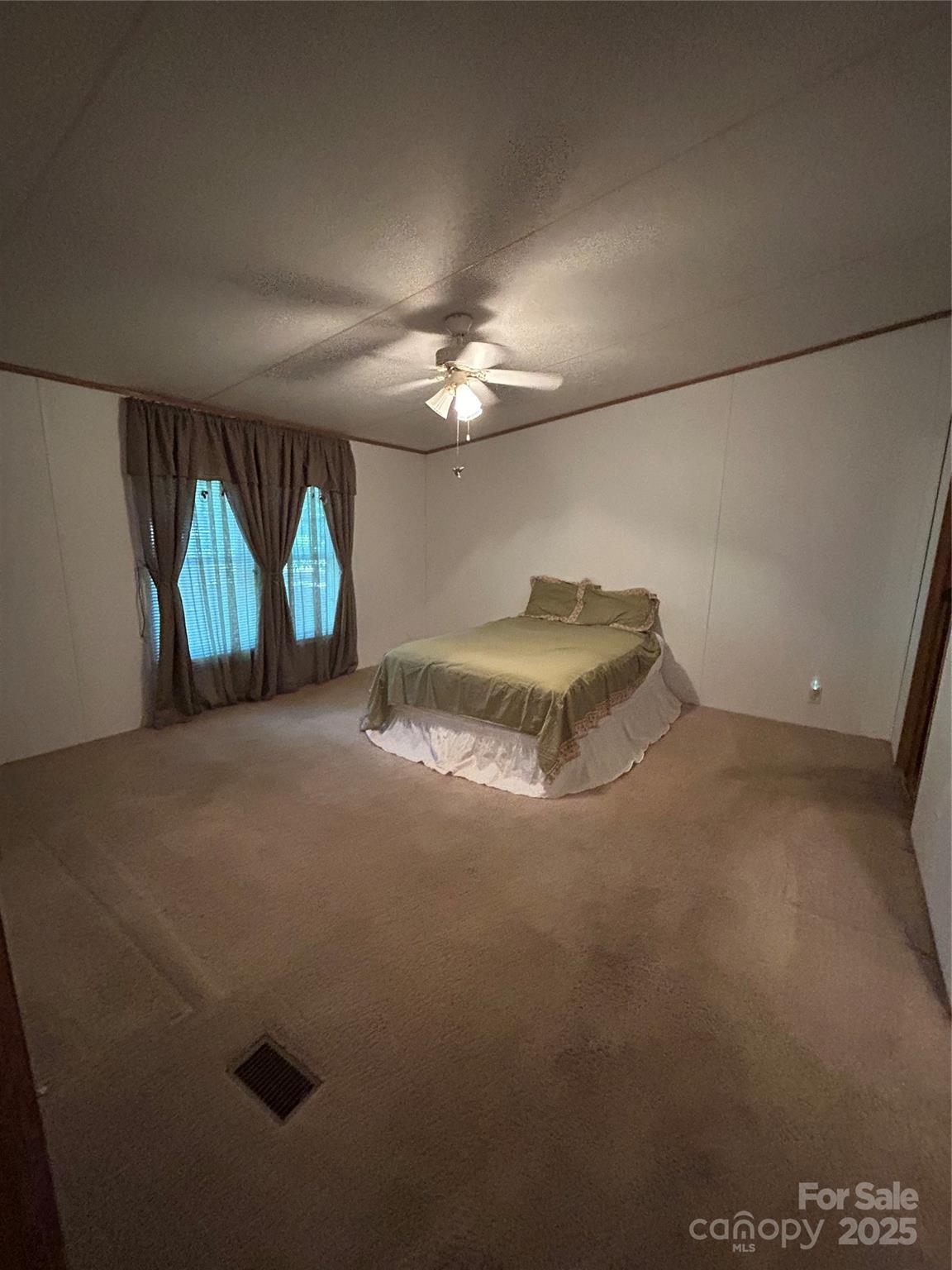 Tiffany Woods - Residential