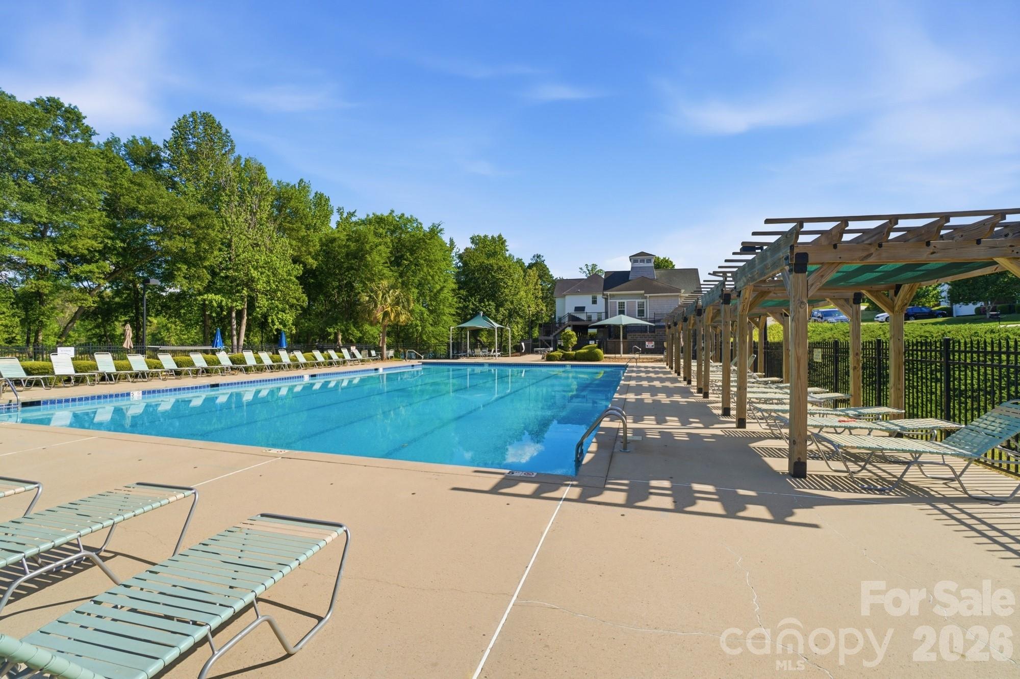 Riverfront - Residential