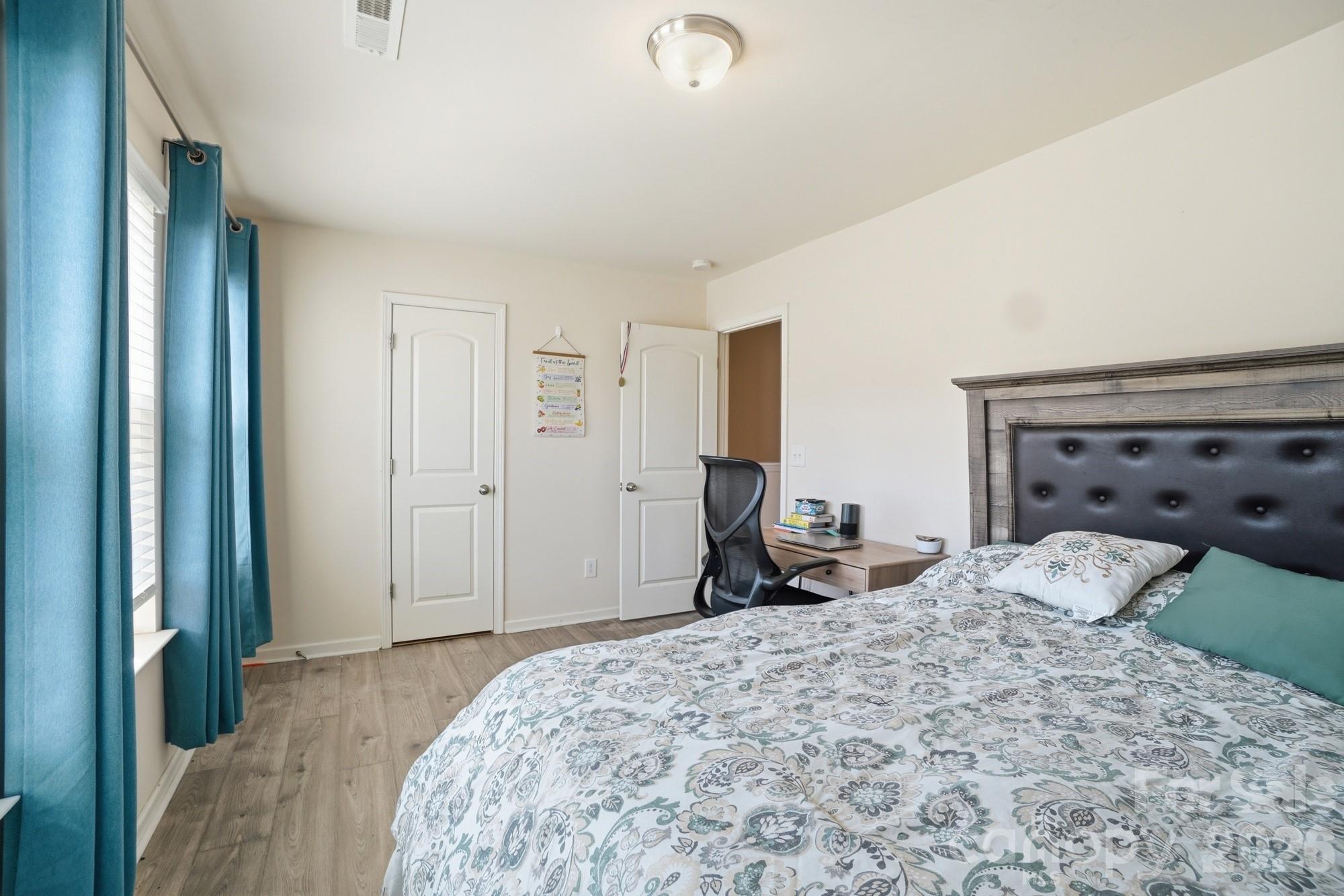 Riverfront - Residential