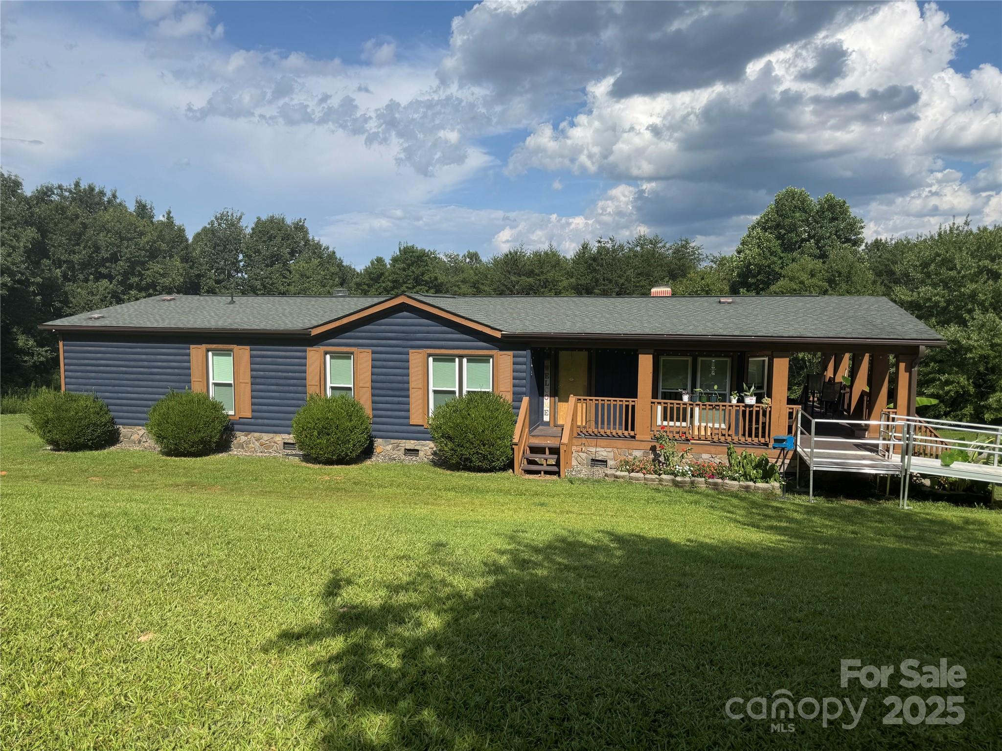 3042 Lynn Mountain Road