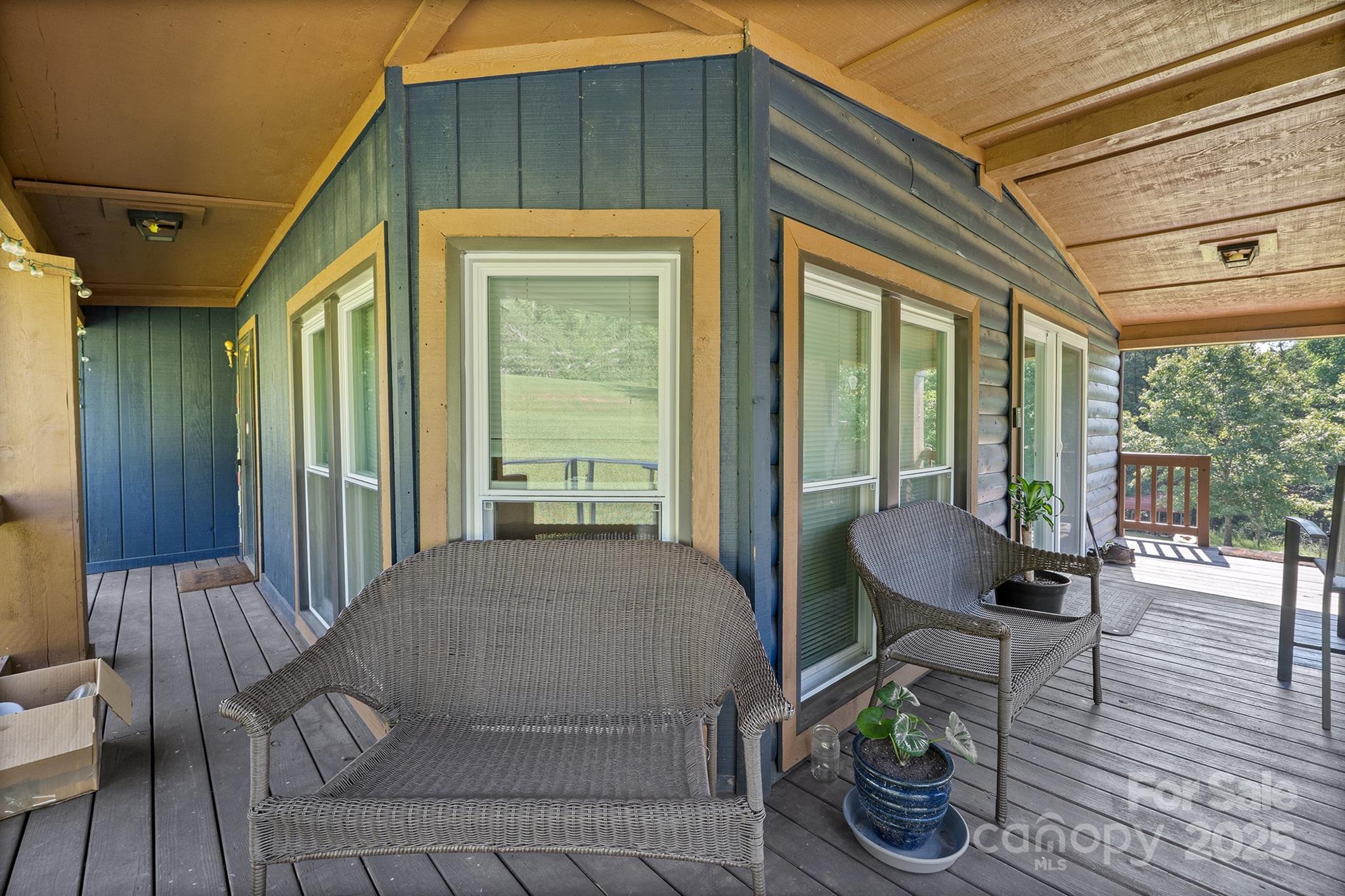 3042 Lynn Mountain Road
