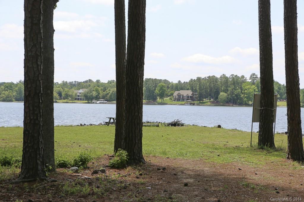 Lake Wylie - Land