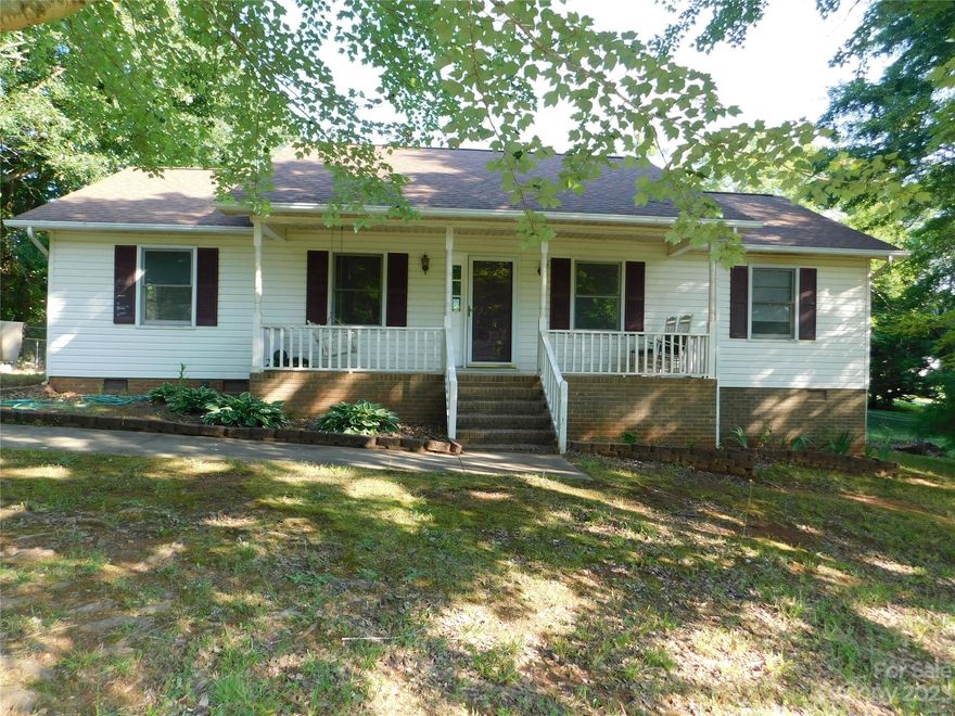 Check out this beauty!  3 large bedrooms, 2 baths, walk in closet, new LVP flooring throughout and new paint. Split bedroom floorplan, refrigerator and washer and dryer convey.   Large fenced in back yard offers privacy in this tucked away neighborhood near Crowders Mountain.  Back yard has large deck and front porch is 23 feet long and covered with a swing and rocking chairs!  Great Investment potential!