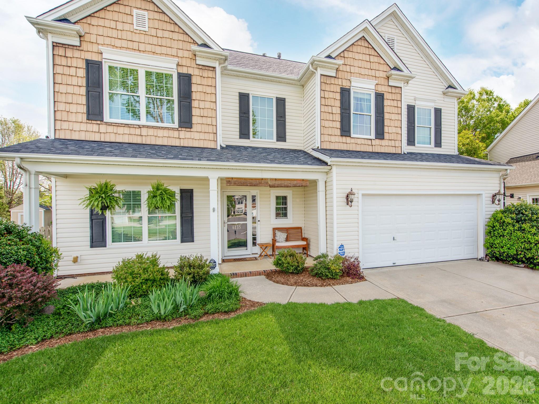 6135 Maple Leaf Avenue