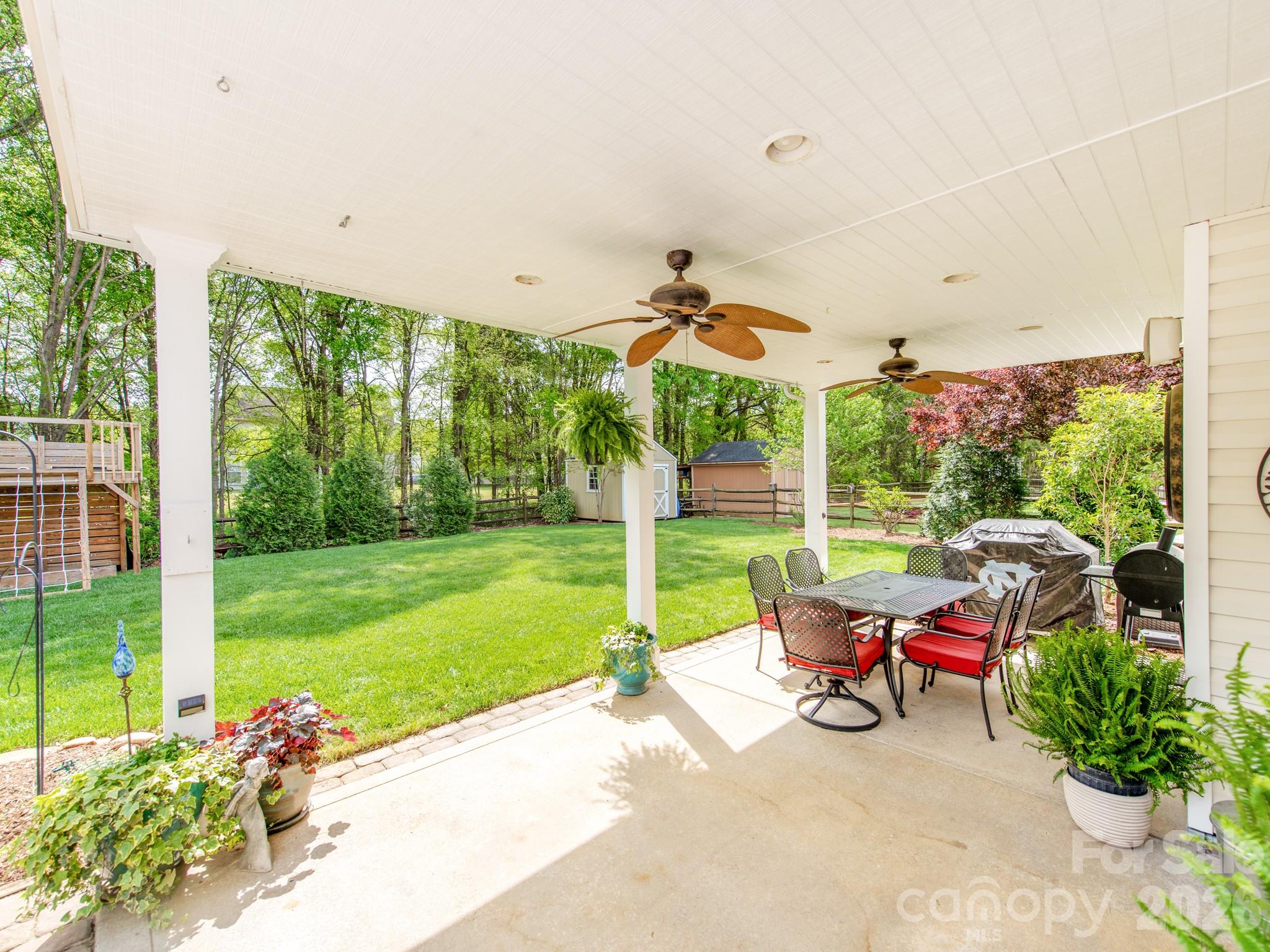 Rocky River Crossing - Residential