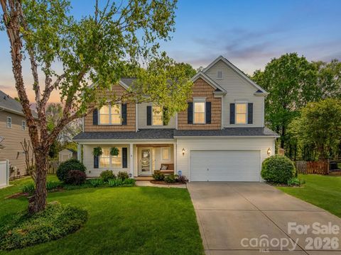 6135 Maple Leaf Avenue Harrisburg NC 28075