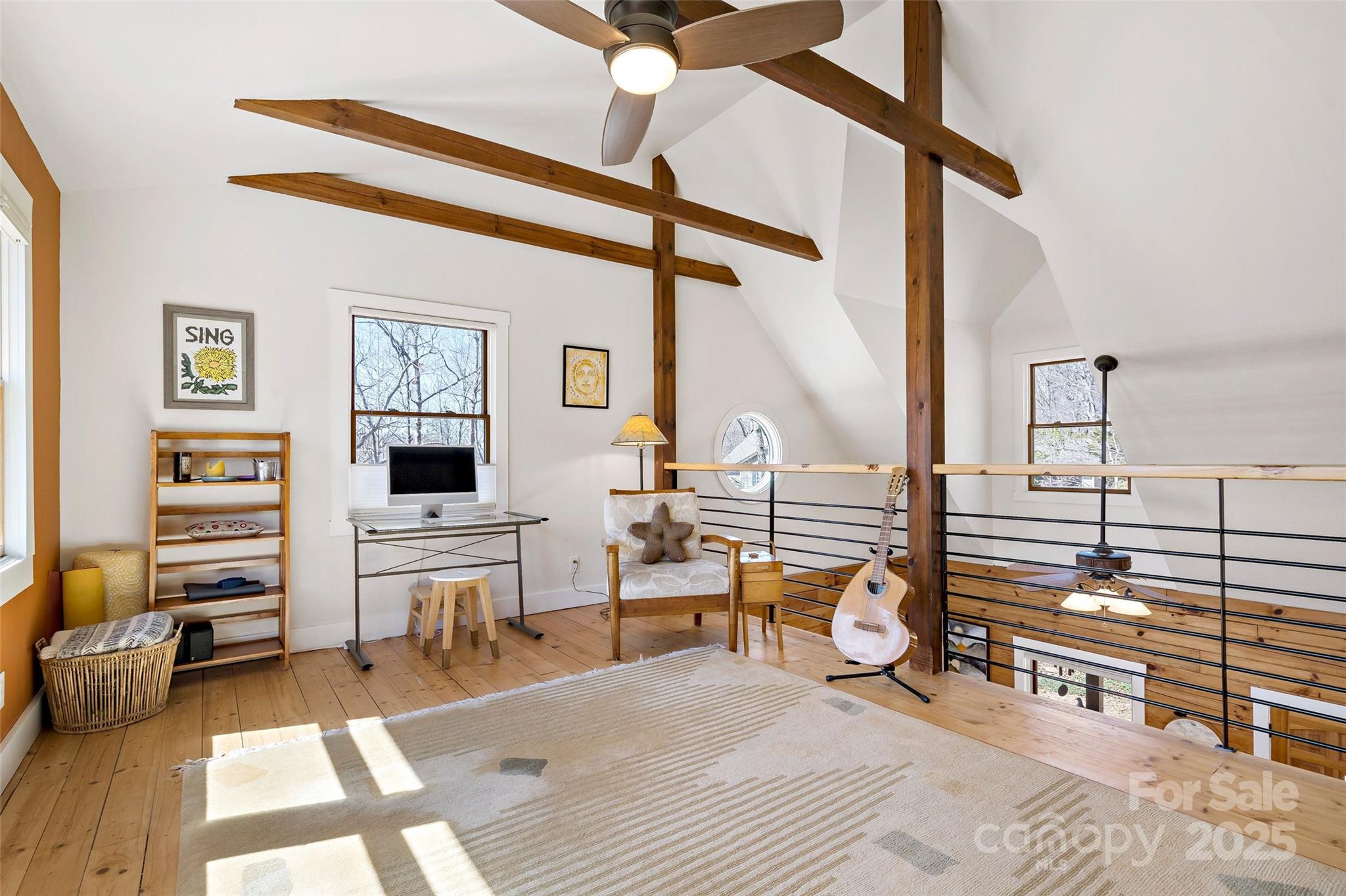 Christmount - Residential