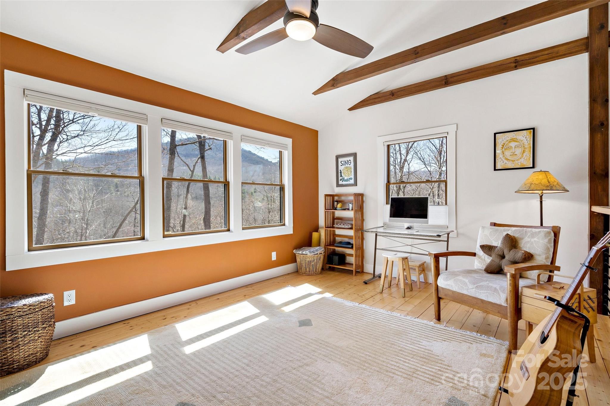 Christmount - Residential