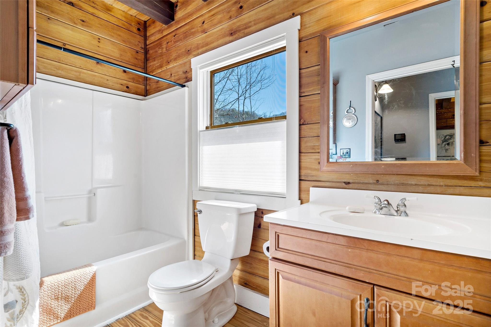 Christmount - Residential