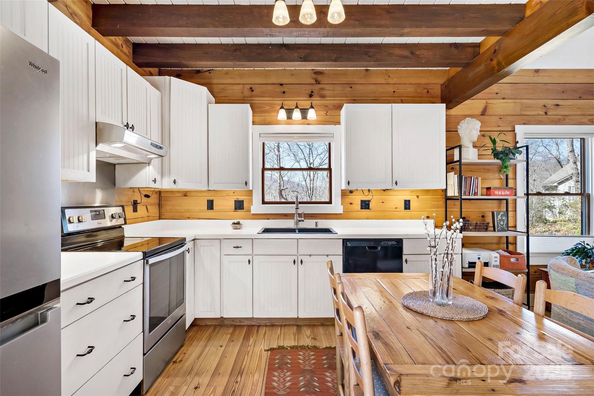 Christmount - Residential