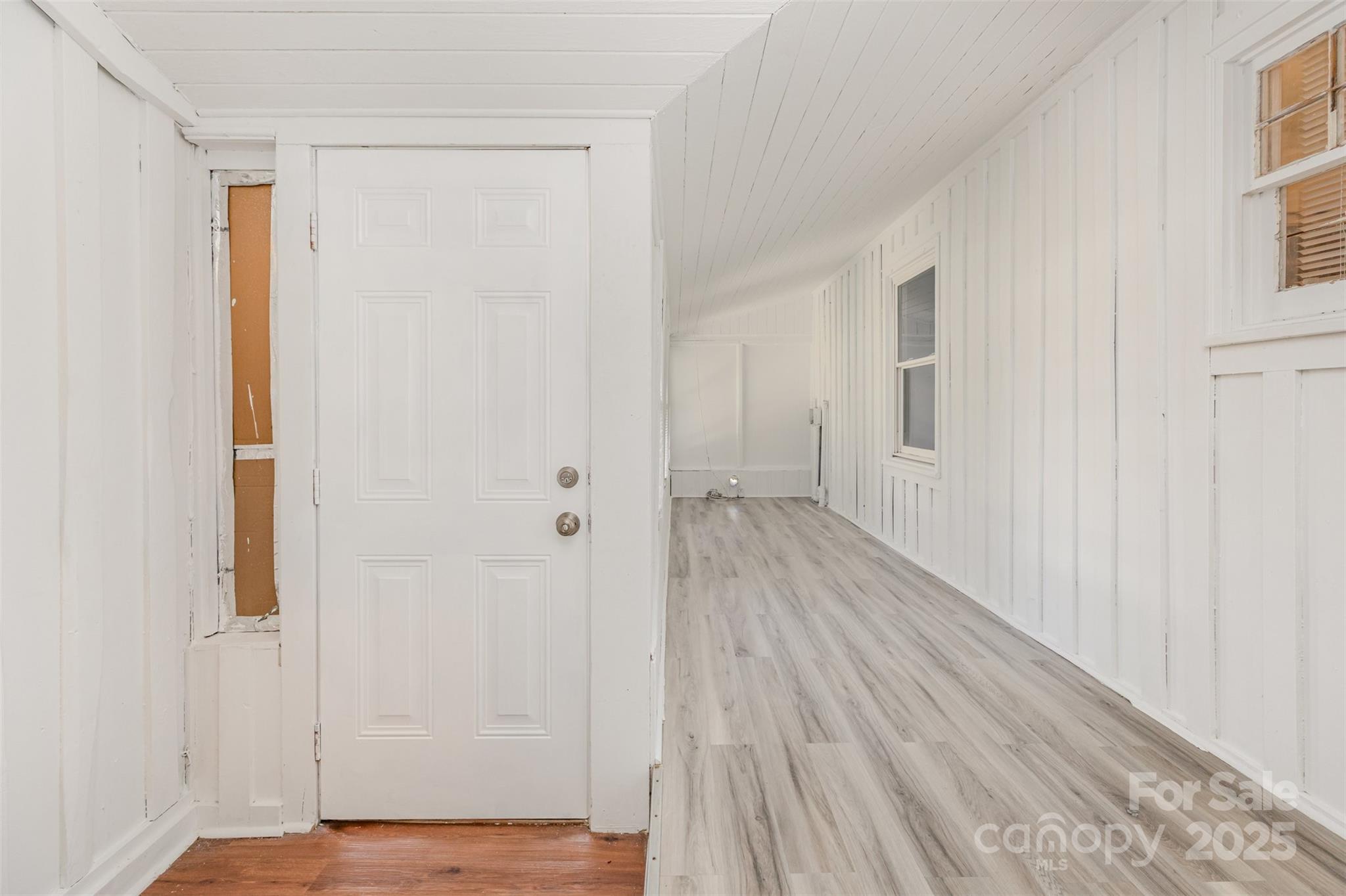 511-A S White Street