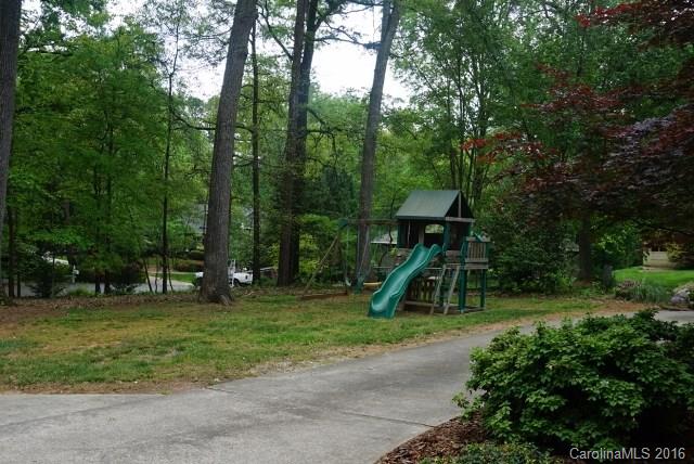 Country Club Hills - Residential