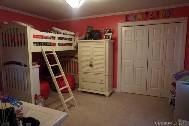 Country Club Hills - Residential