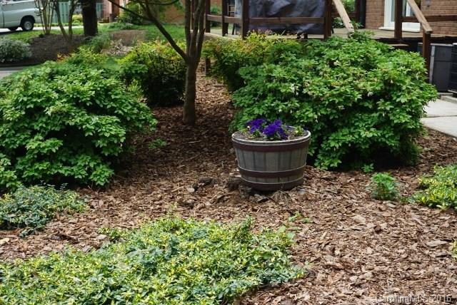 Country Club Hills - Residential