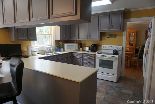 Country Club Hills - Residential