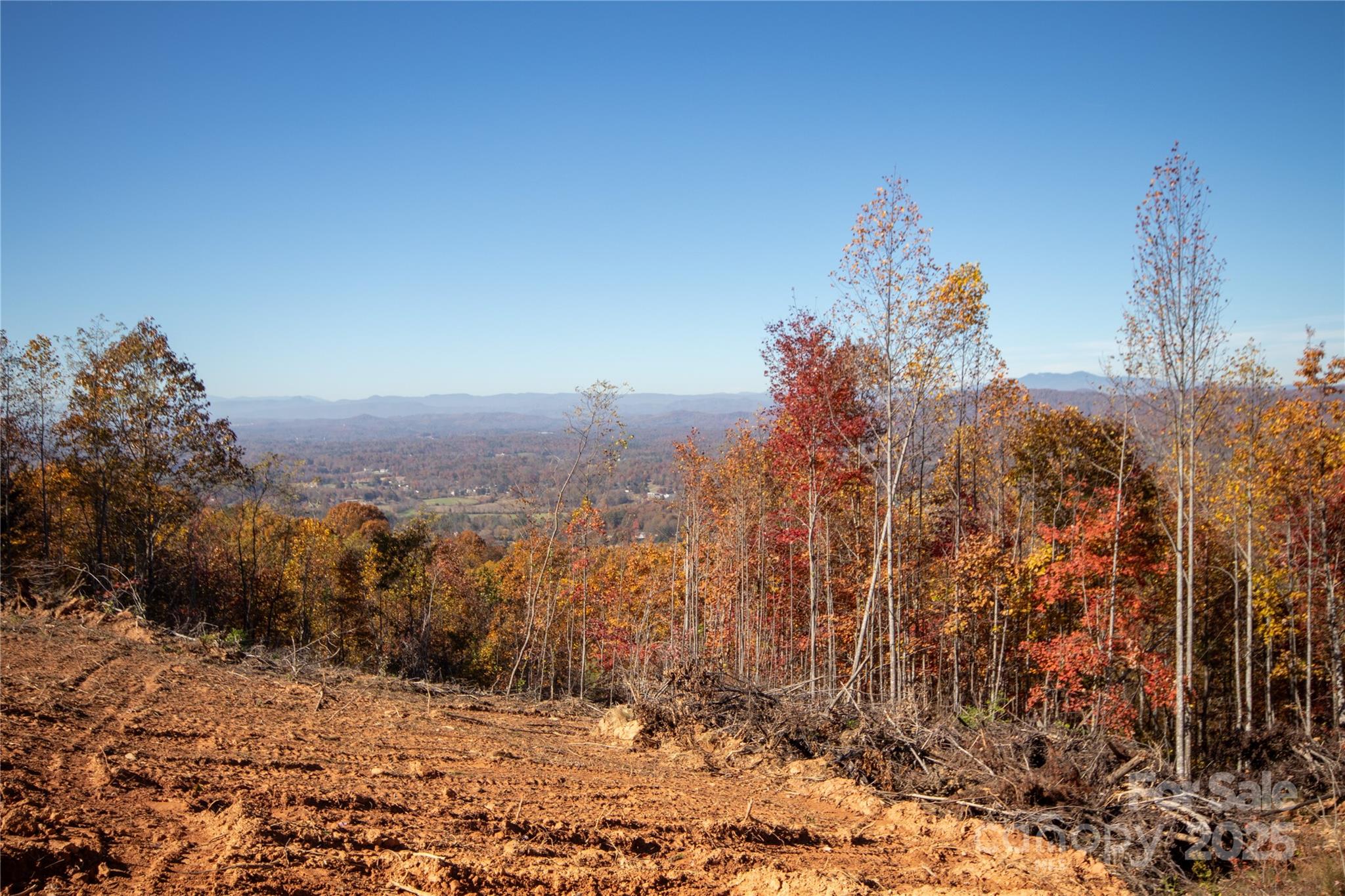 Eagle Heights - Land