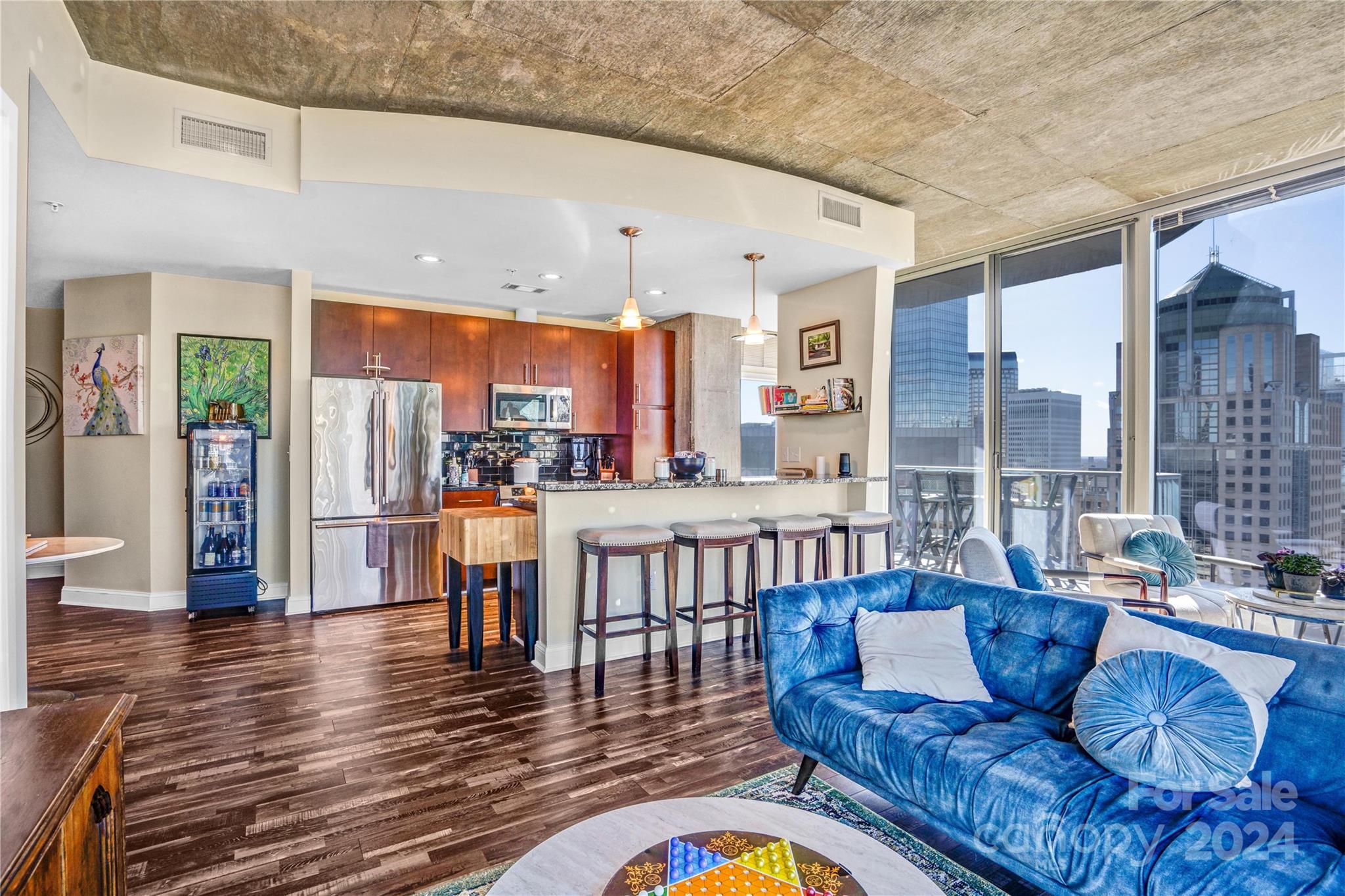 Avenue Condominiums - Residential