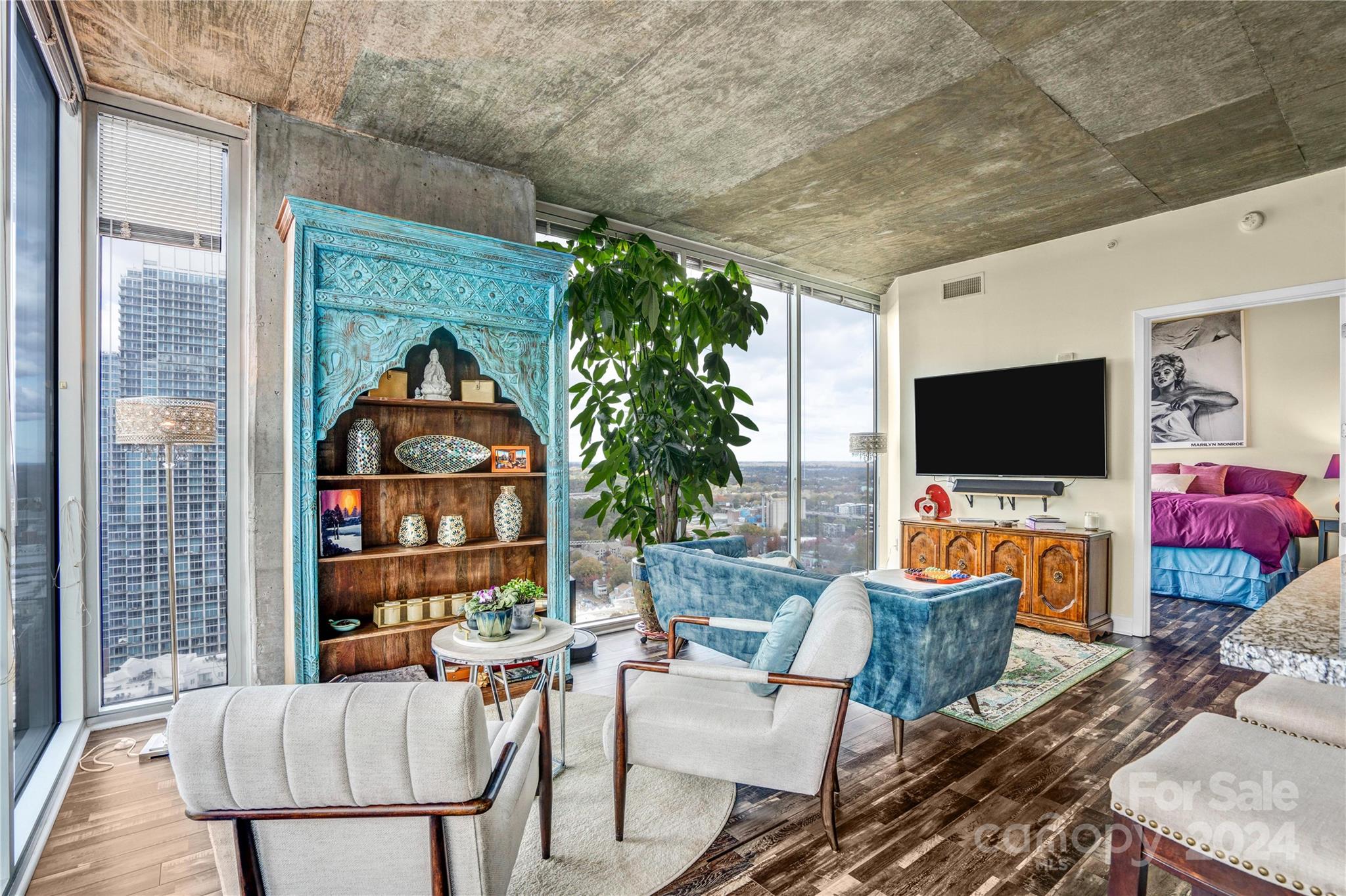 Avenue Condominiums - Residential