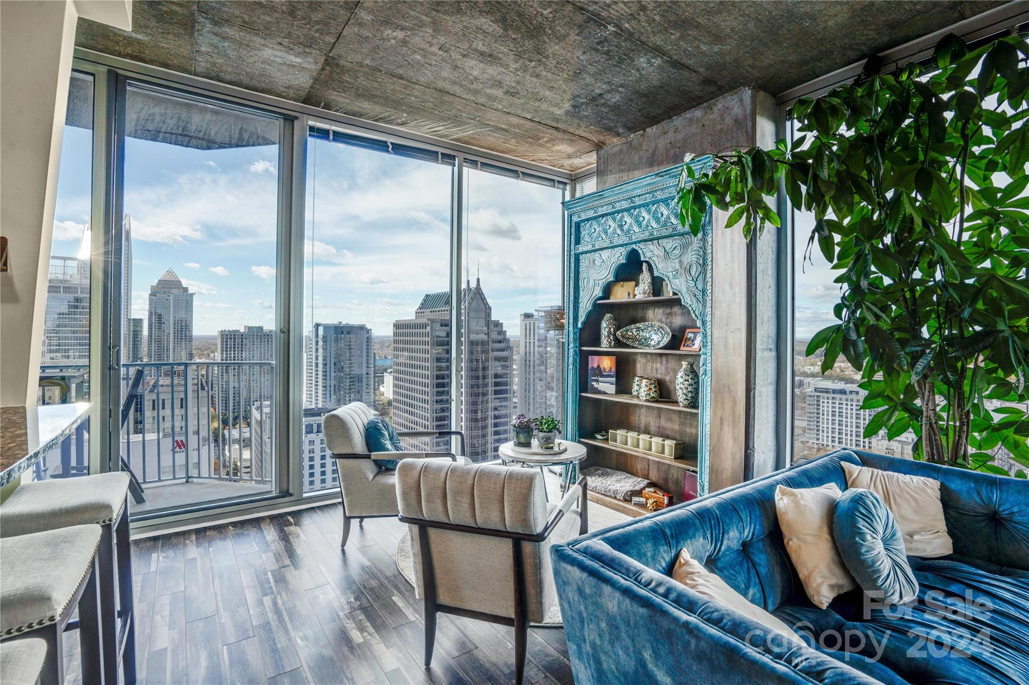 Avenue Condominiums - Residential