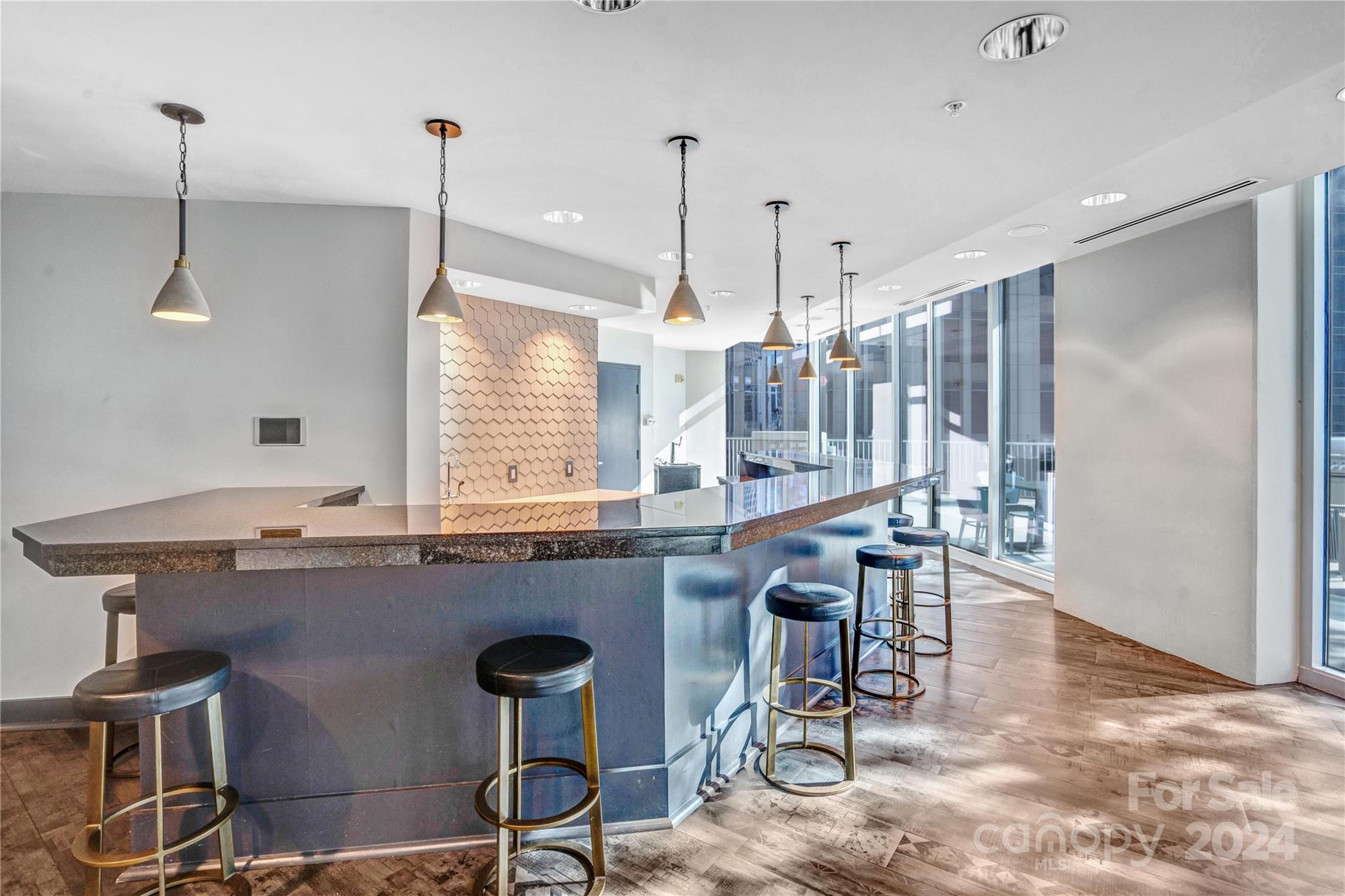 Avenue Condominiums - Residential