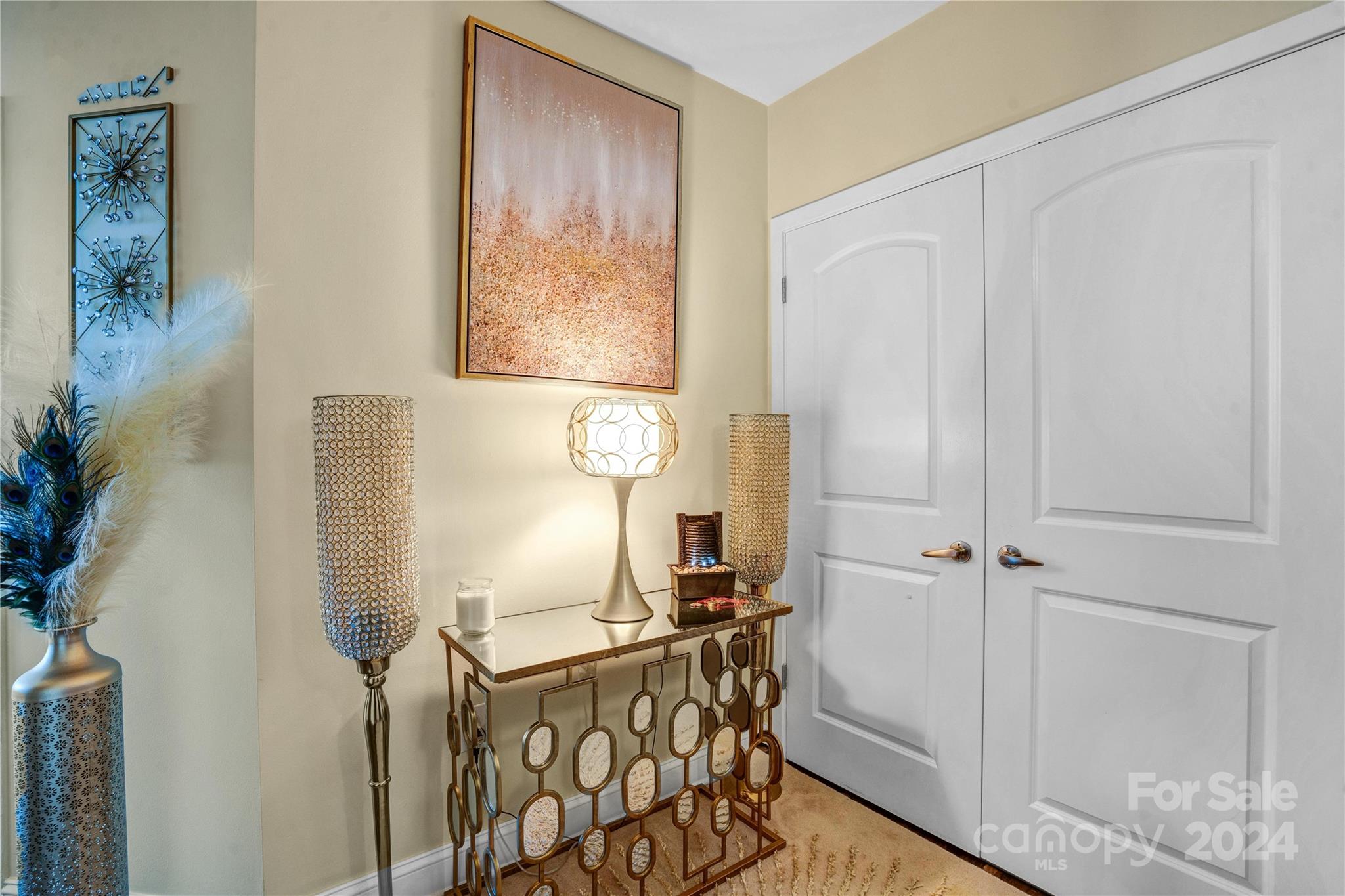 Avenue Condominiums - Residential