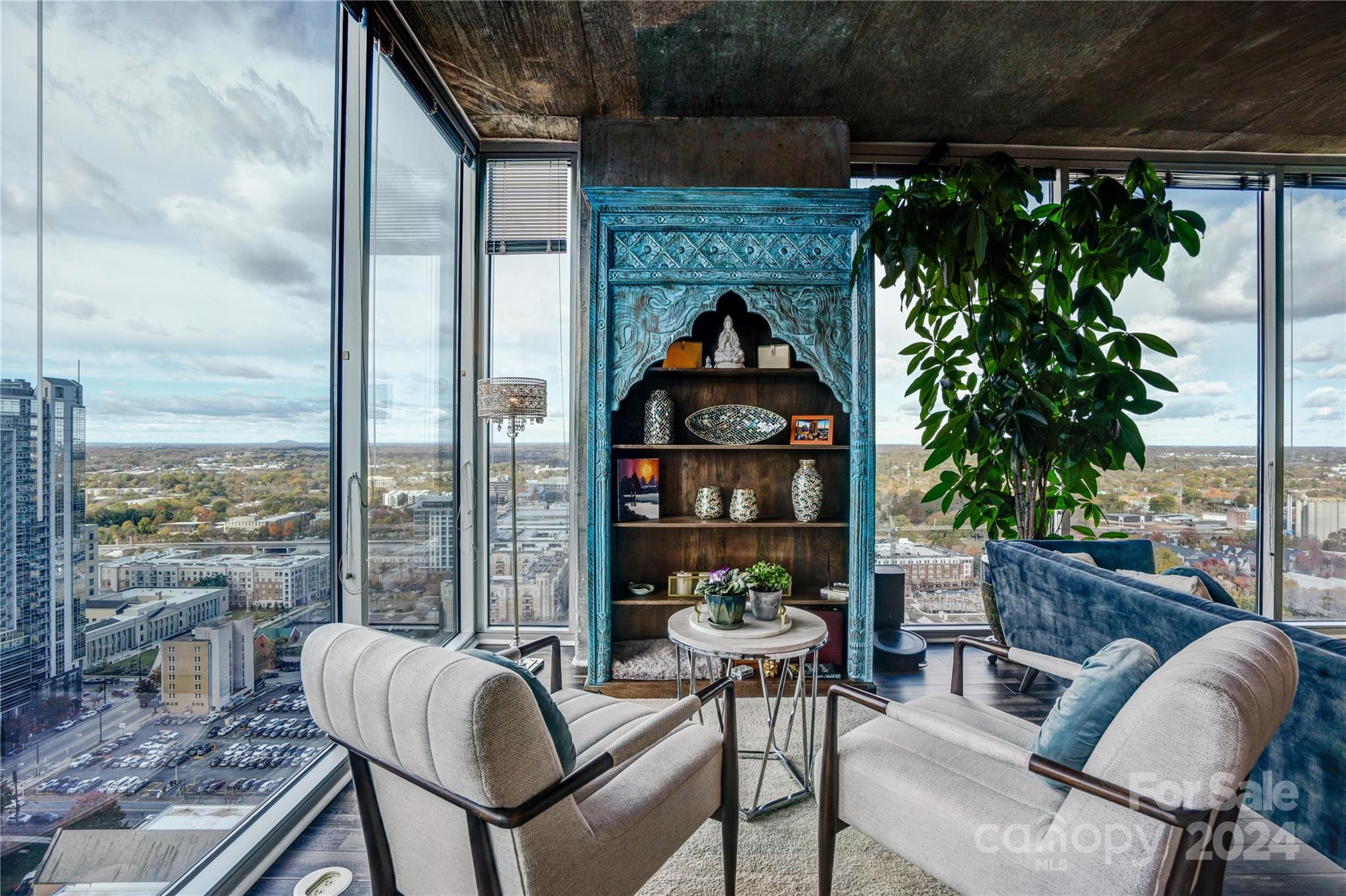 Avenue Condominiums - Residential