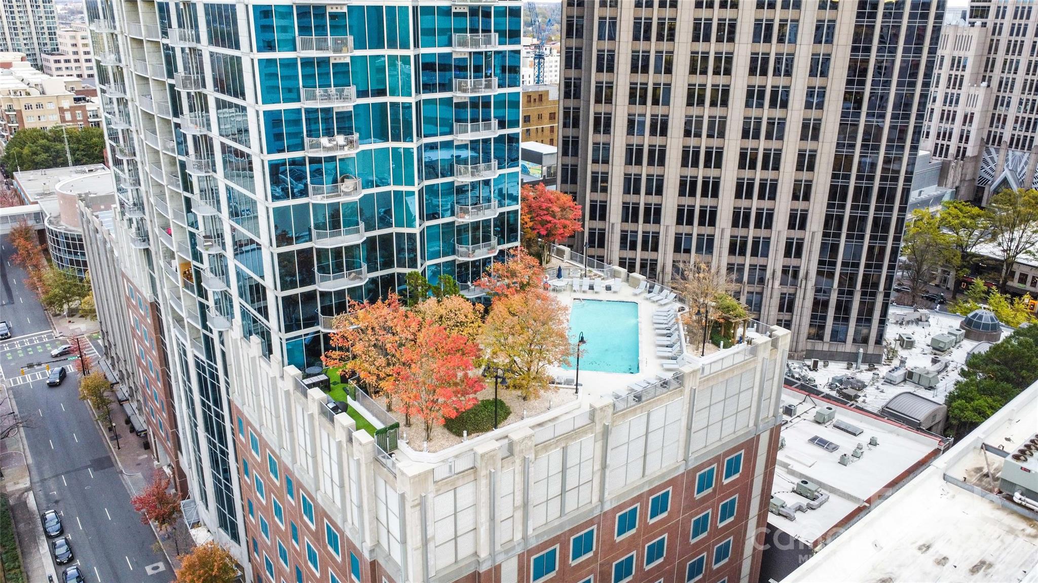 Avenue Condominiums - Residential