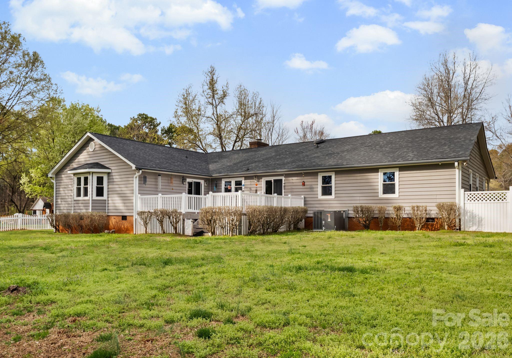 7608 Babe Stillwell Farm Road